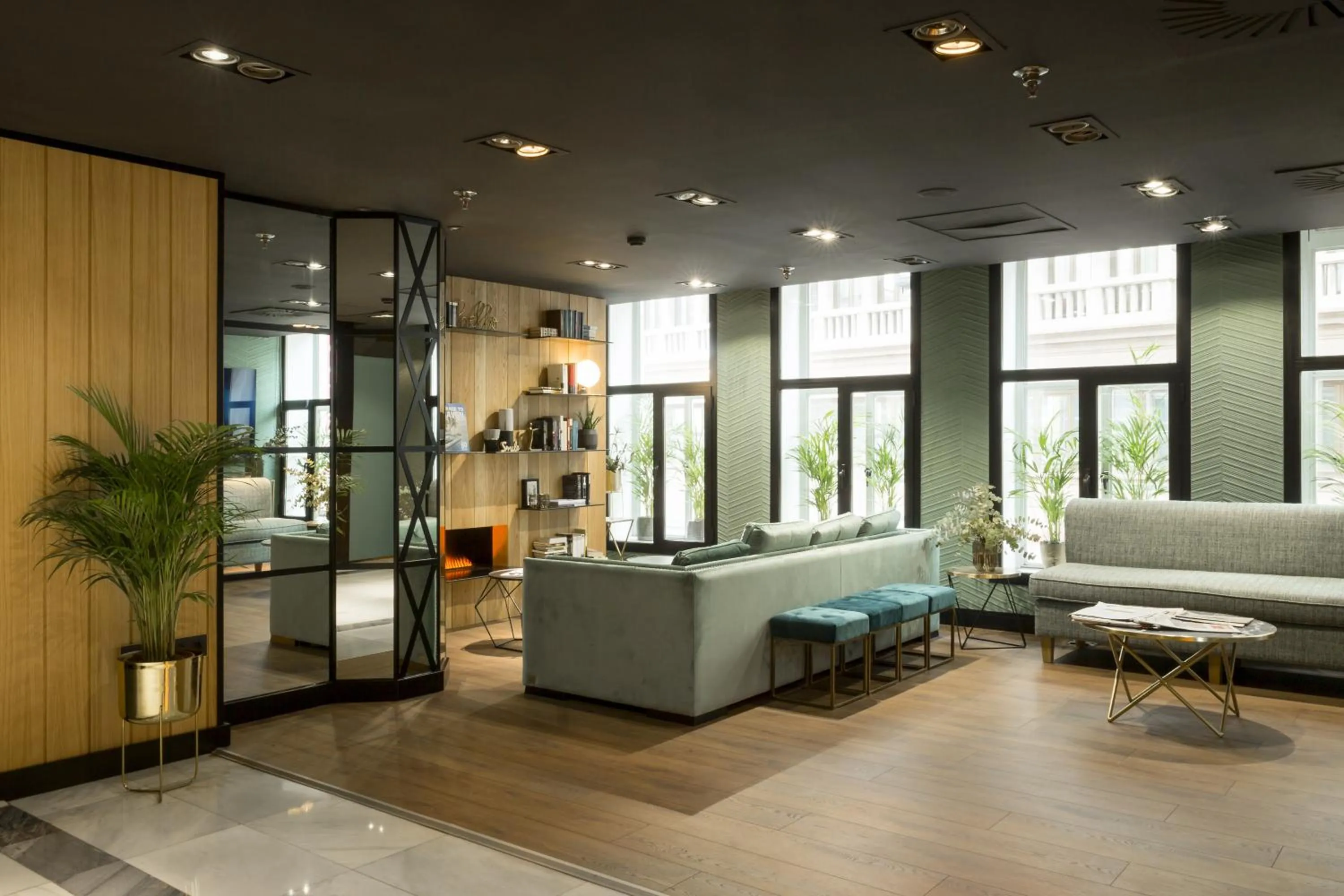 Lobby or reception in Petit Palace Alcalá