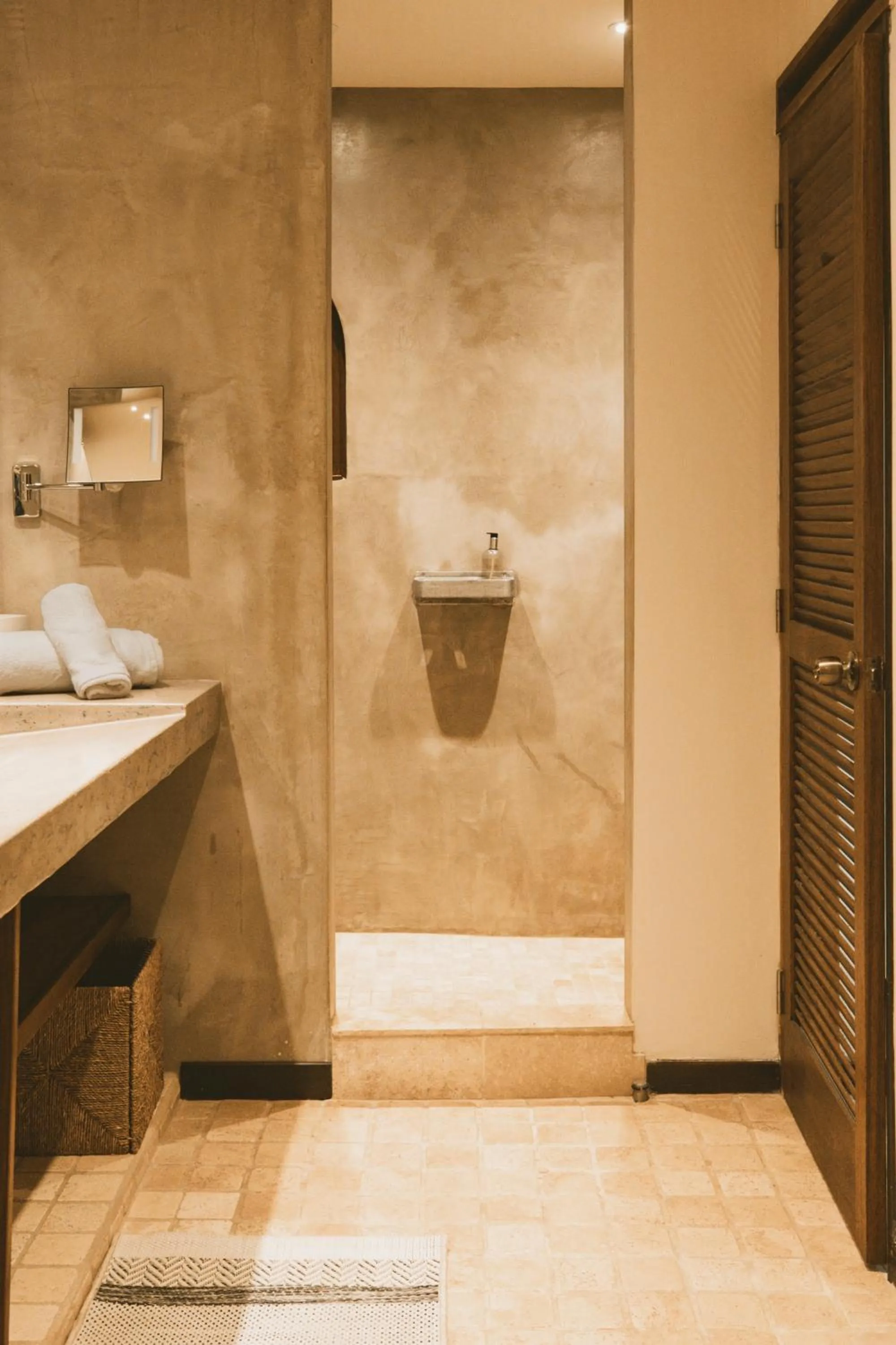 Shower in La Villa Hibiscus, Saint Martin