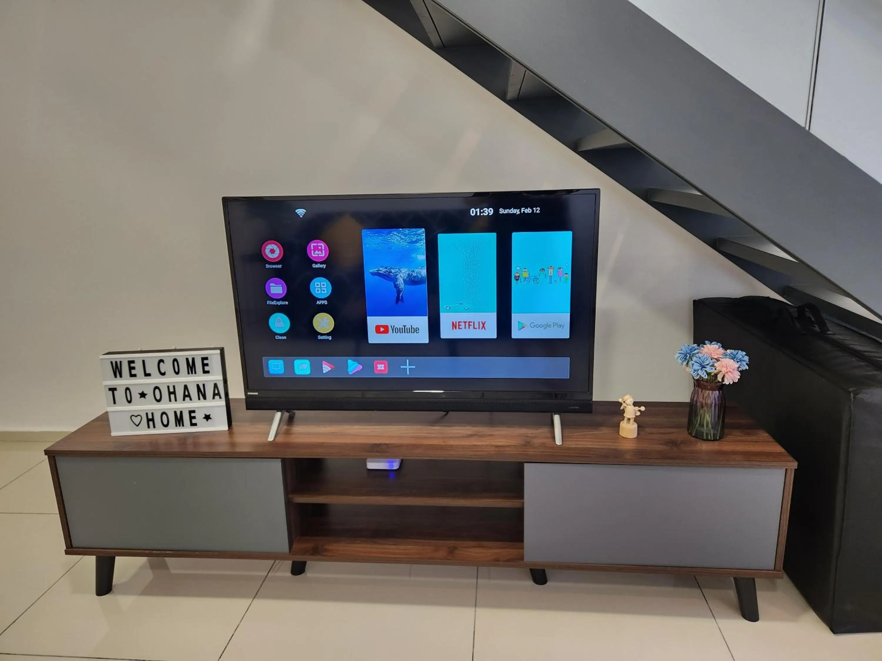 TV and multimedia in EkoCheras Duplex Suite by Ohana Home