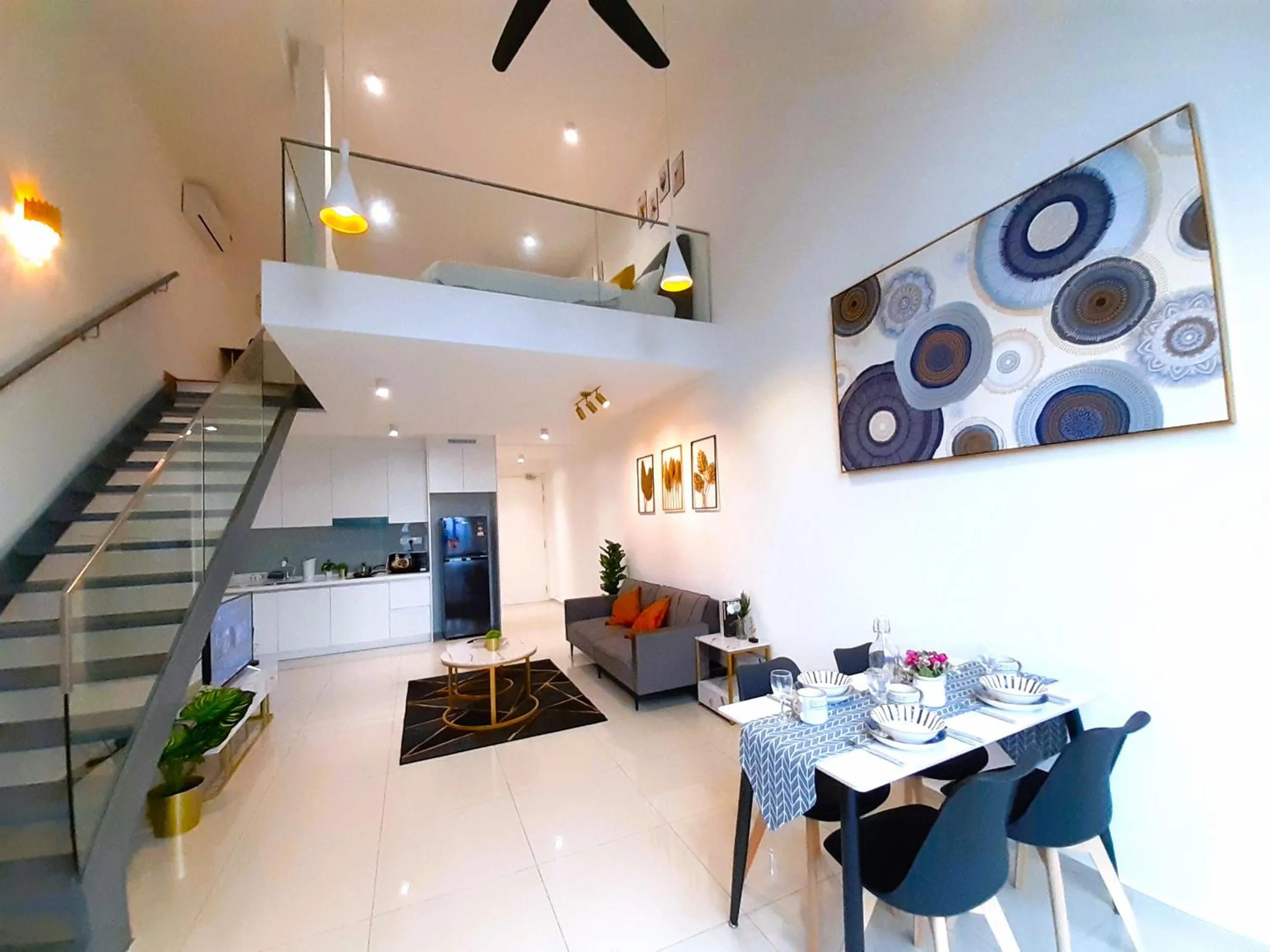 Living room in EkoCheras Duplex Suite by Ohana Home