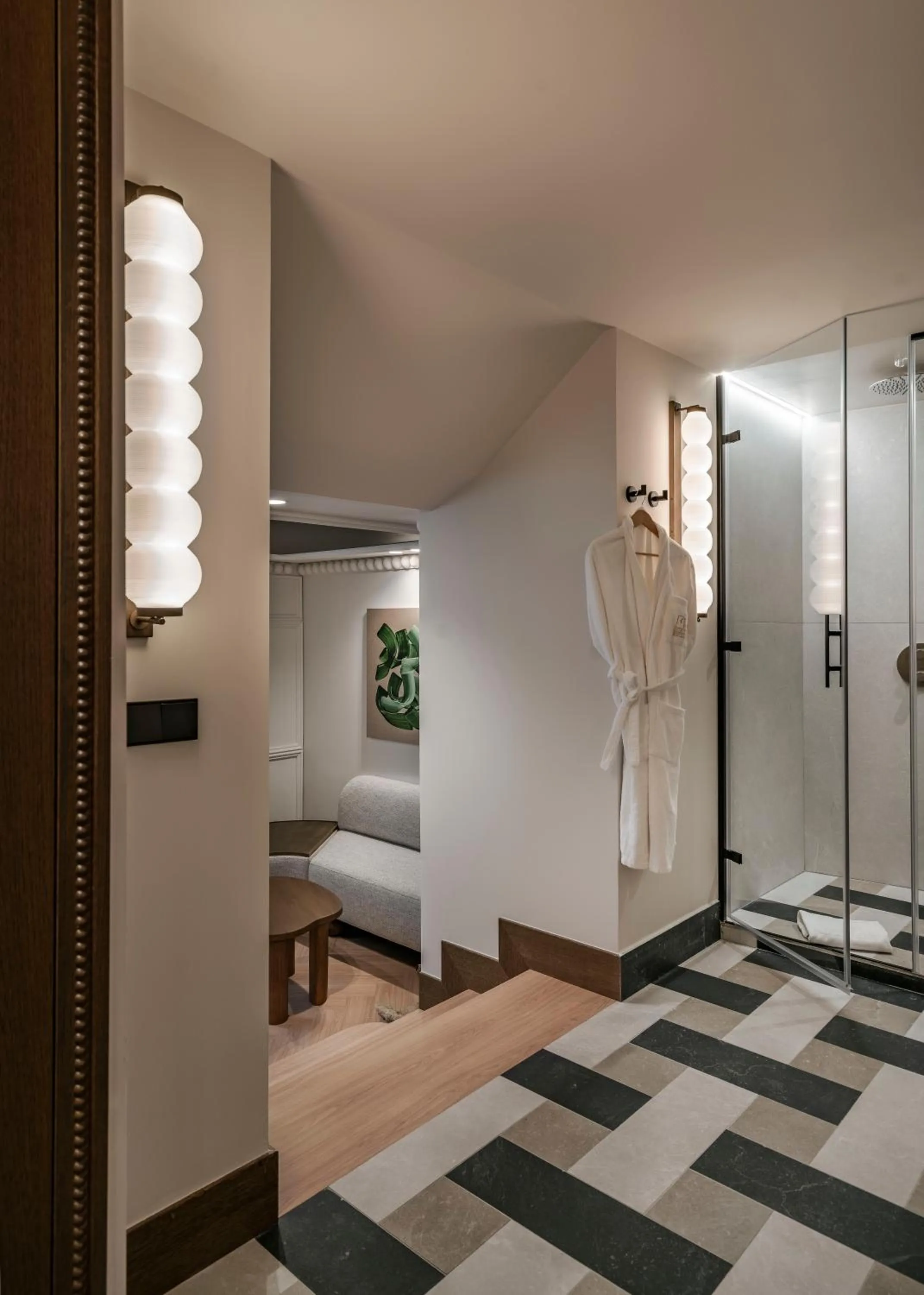 Bathroom, Bed in Vincci Soho