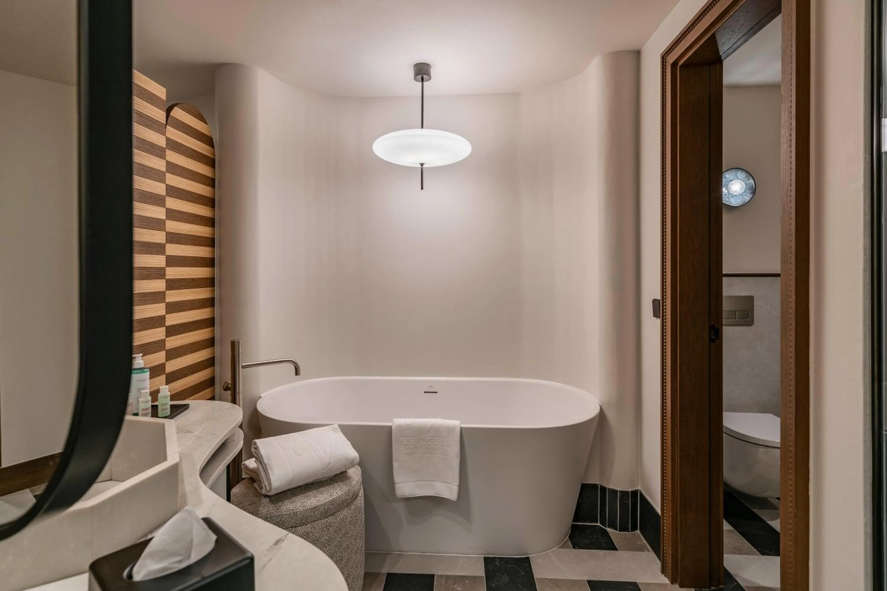 Bathroom in Vincci Soho