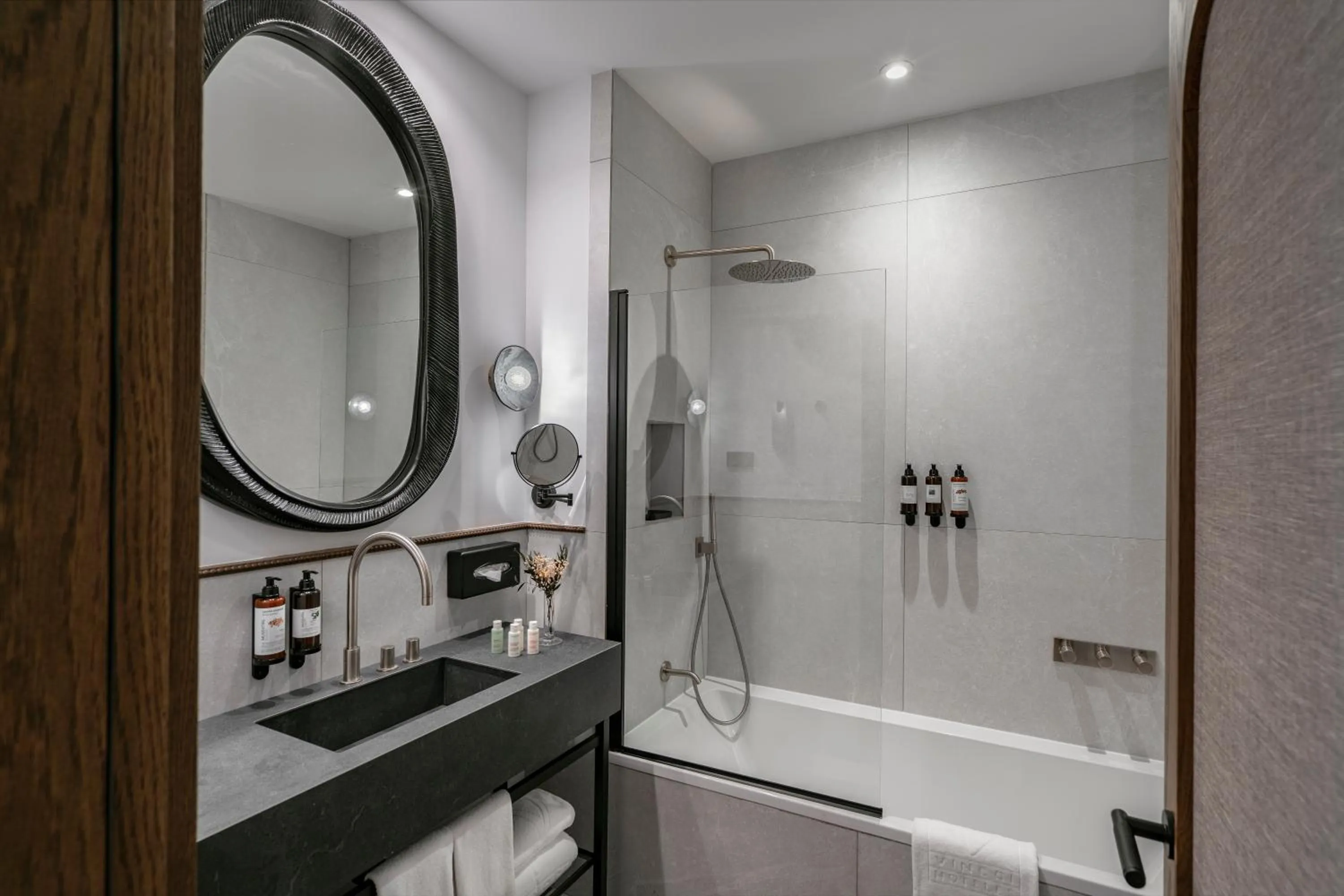 Toilet in Vincci Soho