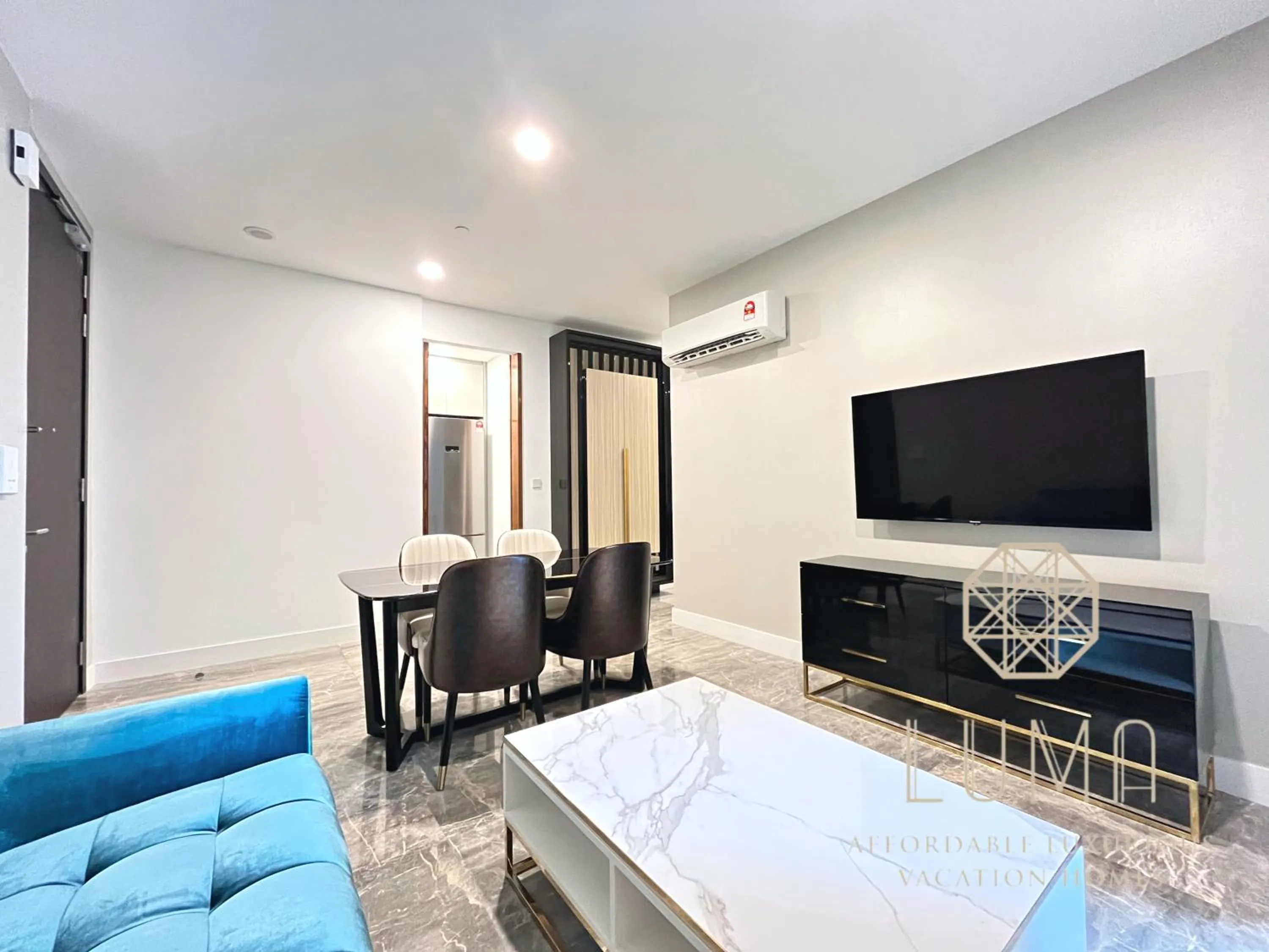 Living room in The Platinum 2 Kuala Lumpur by LUMA