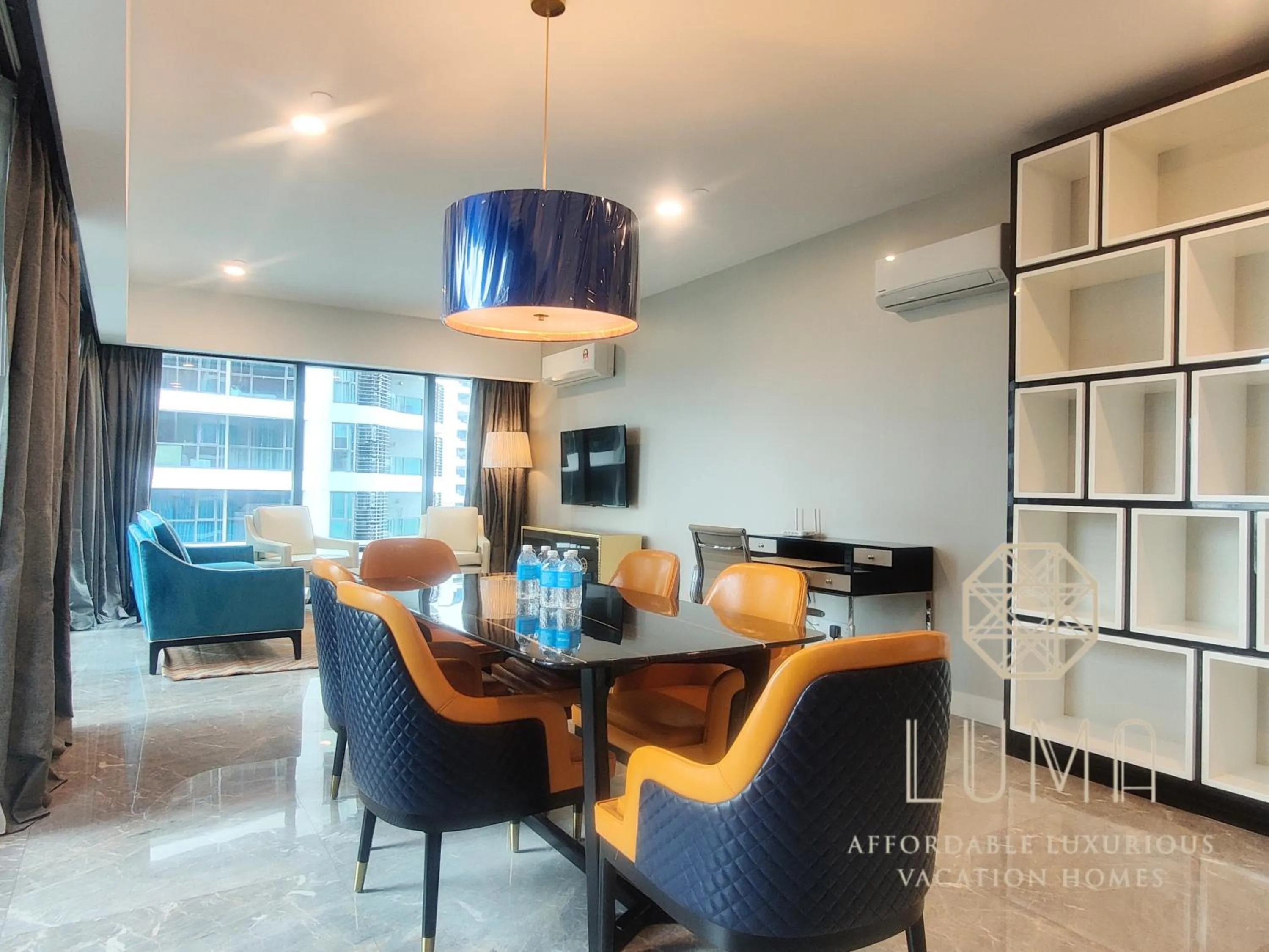 Living room in The Platinum 2 Kuala Lumpur by LUMA