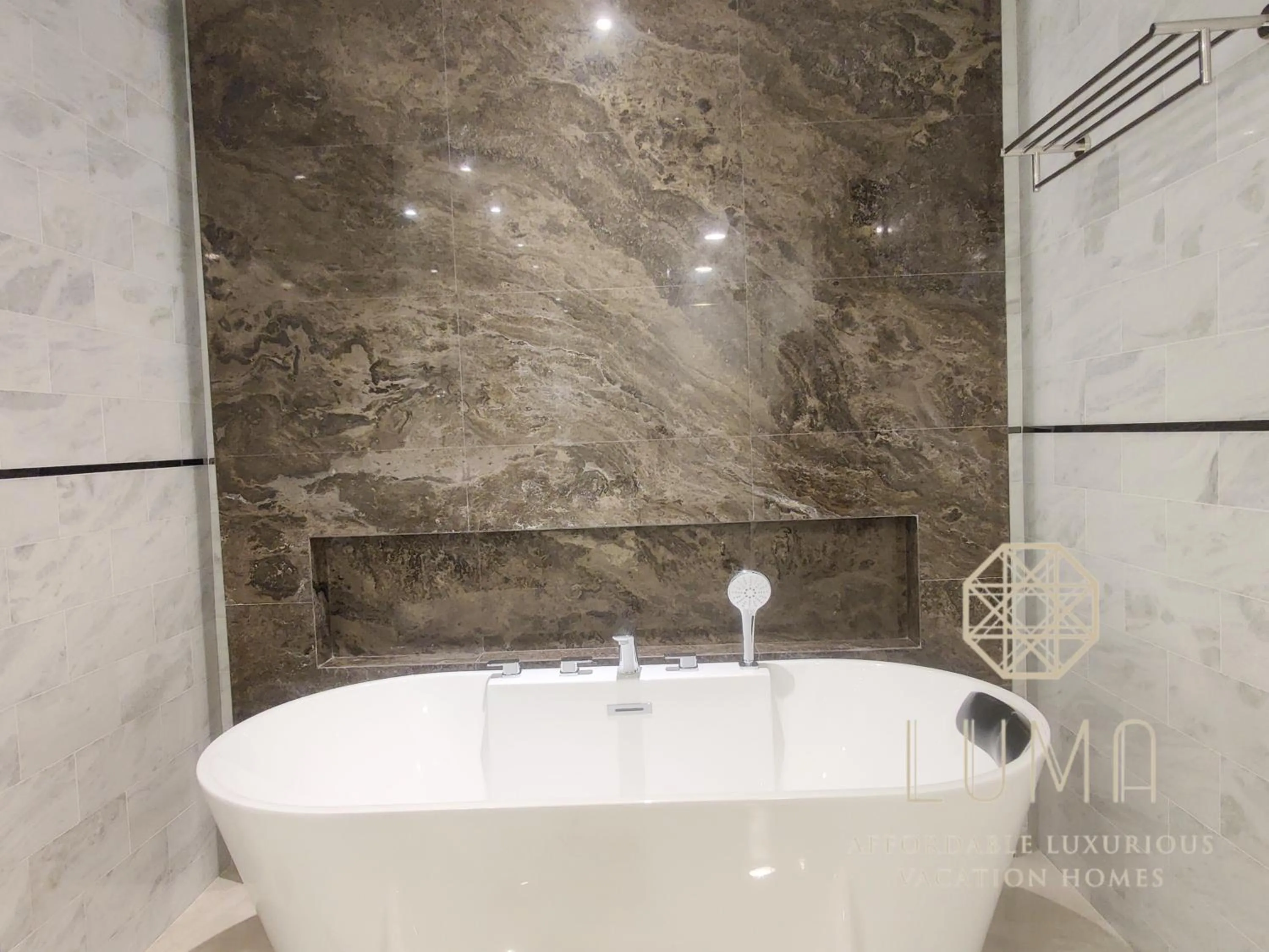 Bath in The Platinum 2 Kuala Lumpur by LUMA