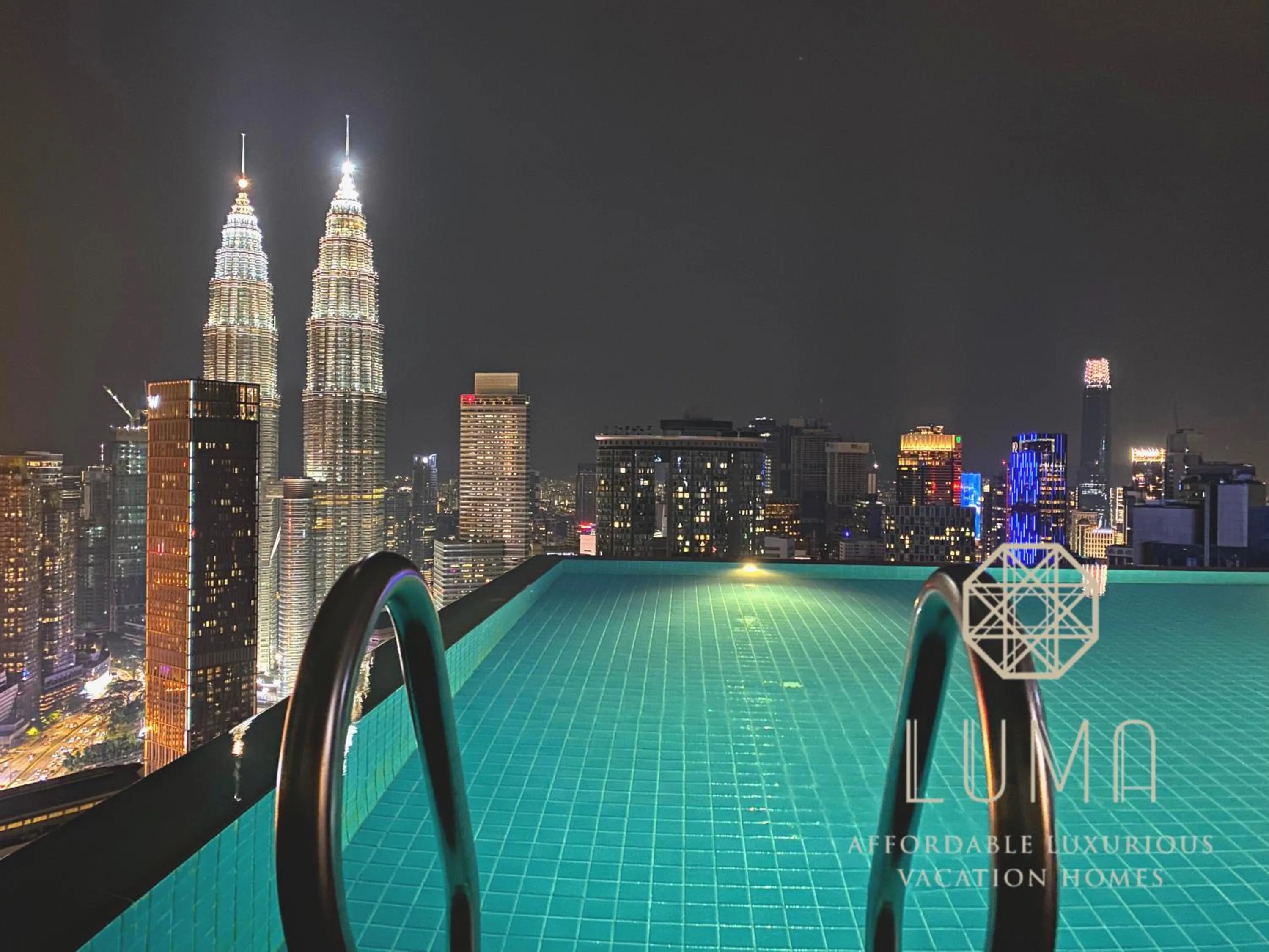 Pool view in The Platinum 2 Kuala Lumpur by LUMA