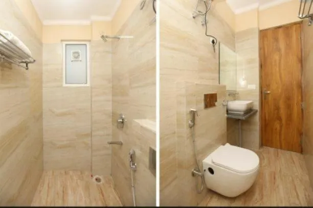 Bathroom in Hotel Shree Shyam By WB Inn