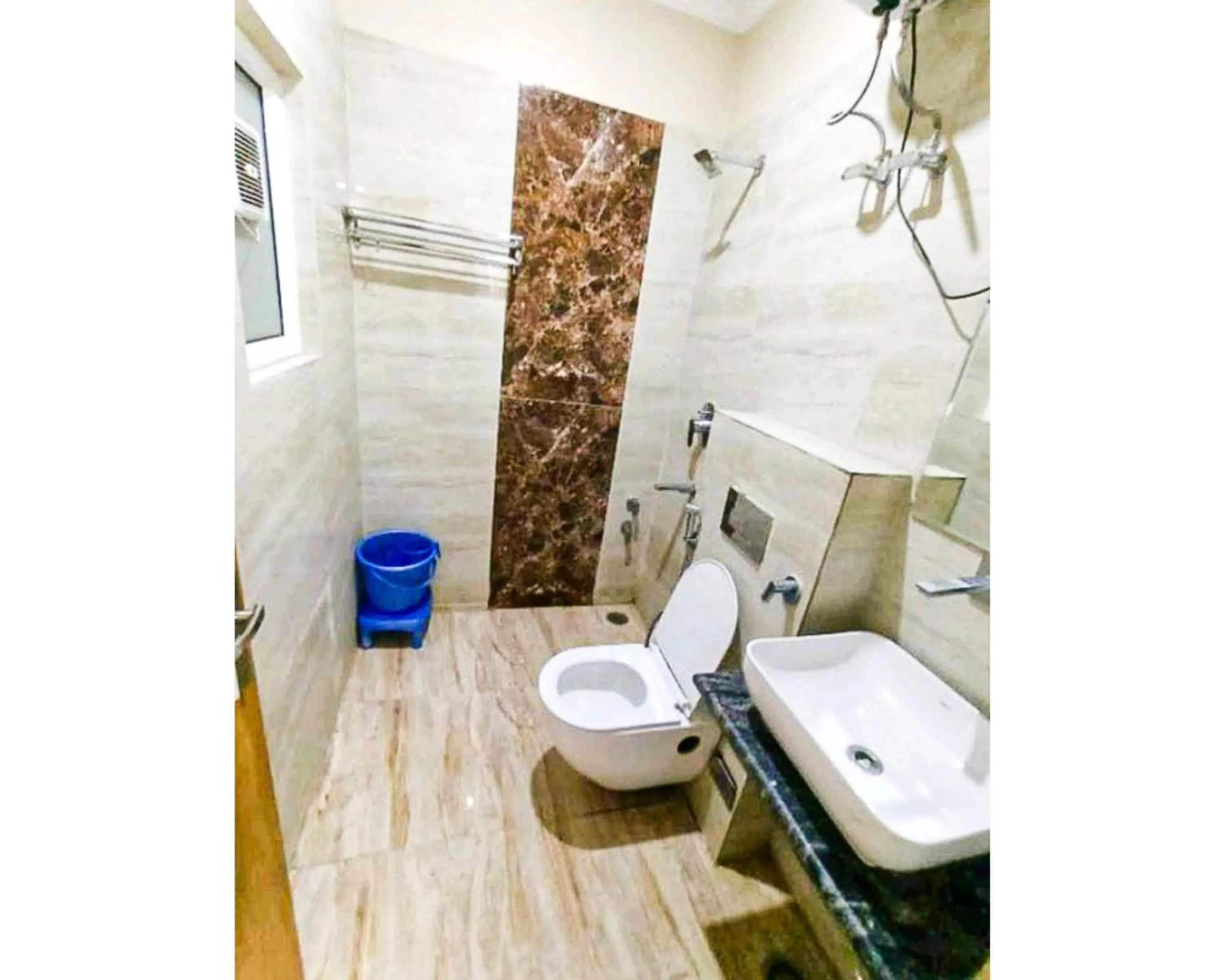 Shower in Hotel Shree Shyam By WB Inn