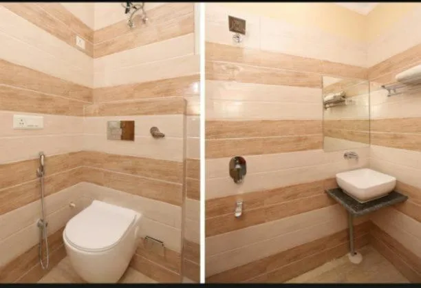 Bathroom in Hotel Shree Shyam By WB Inn