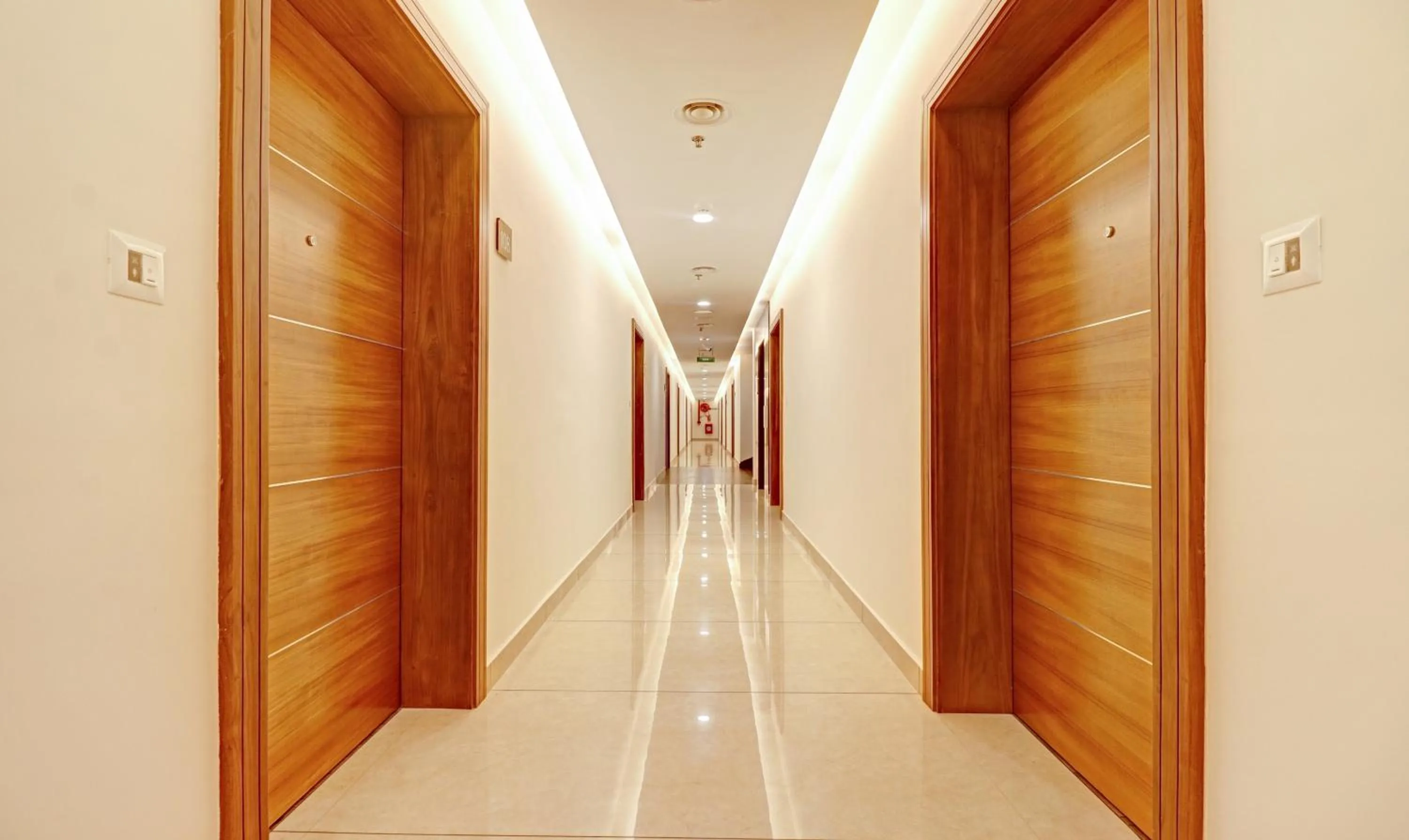 Lobby or reception in Treebo Premium Vahada 7 Minutes Drive From Ambalapuzha Sree Krishna Swamy Temple