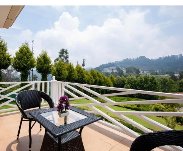 Habba Kadal Kashmiri Heritage Hotel & Hub