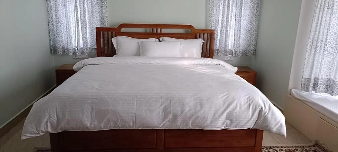 Bed in Habba Kadal Kashmiri Heritage Hotel & Hub