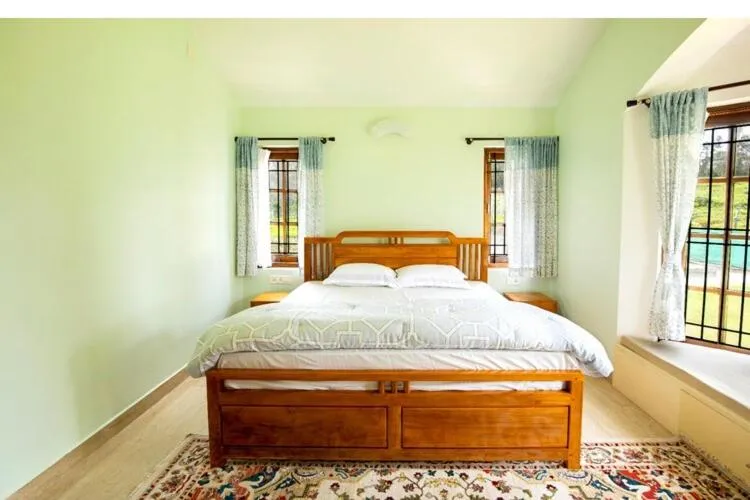 Bed in Habba Kadal Kashmiri Heritage Hotel & Hub