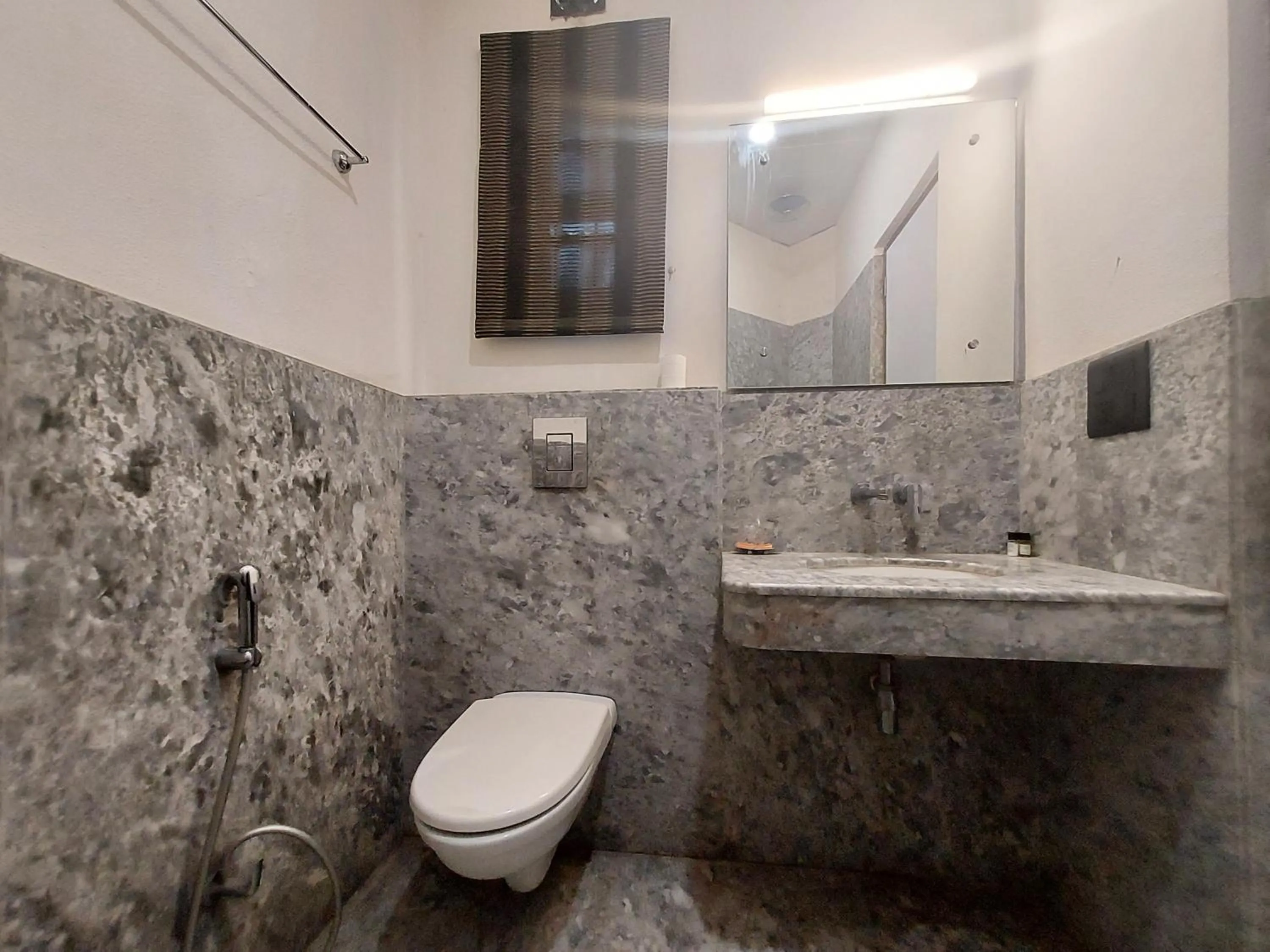 Bathroom in Hotel Green Castle (Heritage Hotel)