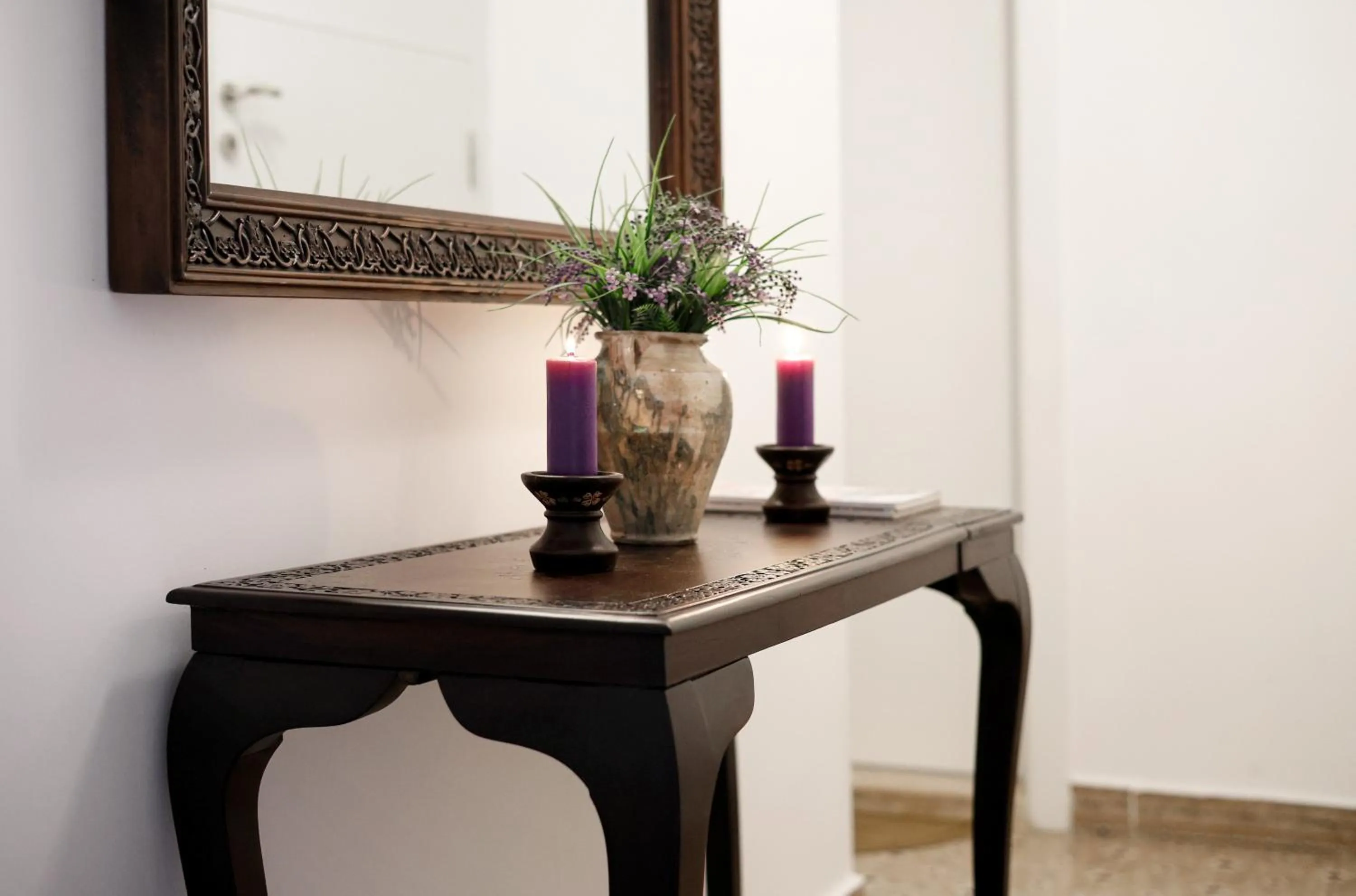 Decorative detail in Rodina Suites Hotel