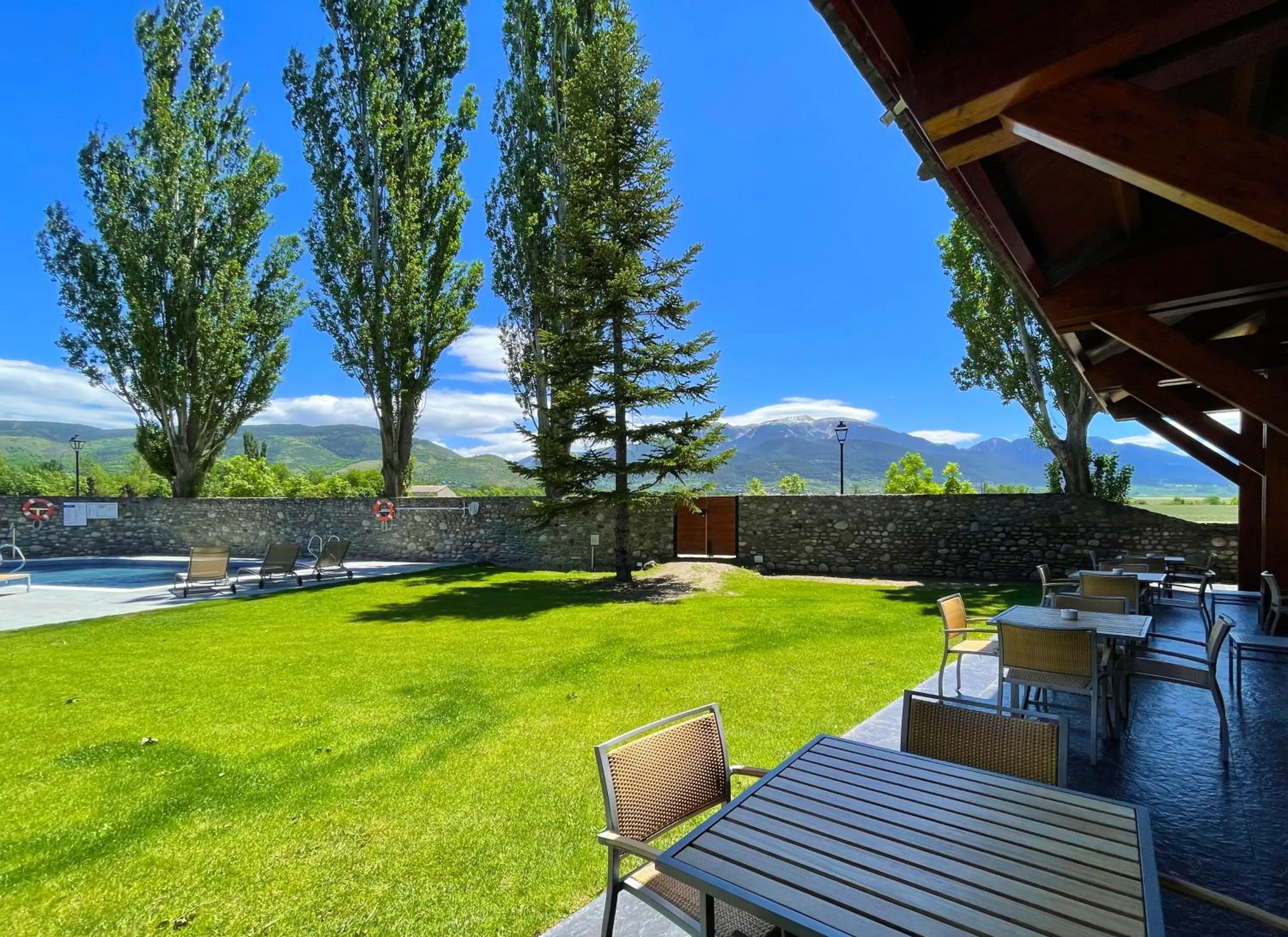 Garden in Hotel Fontanals Golf