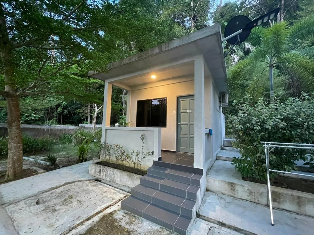 Property building in Pangkor Nature View House