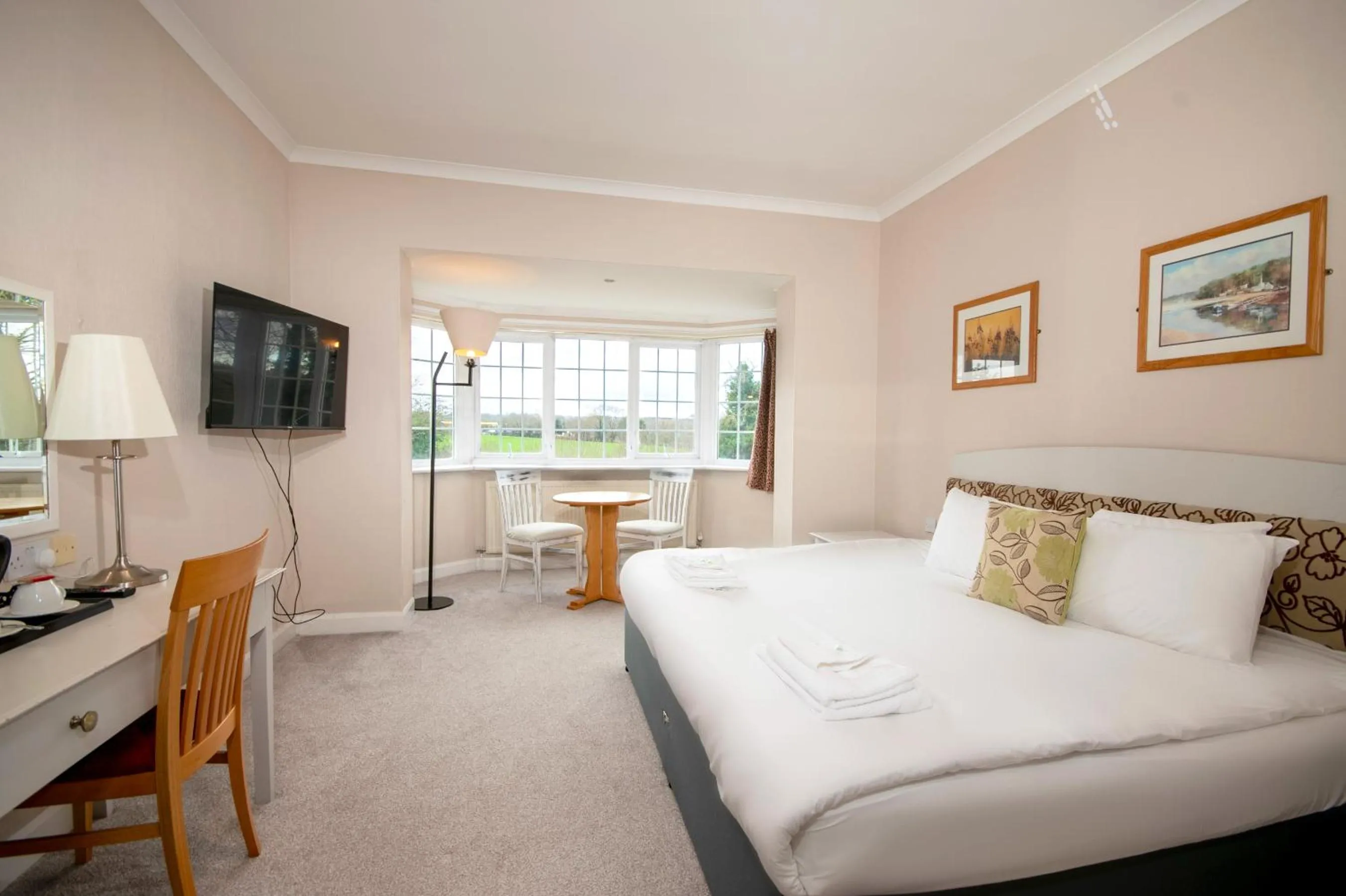 Bed in Northop Hall Country House Hotel