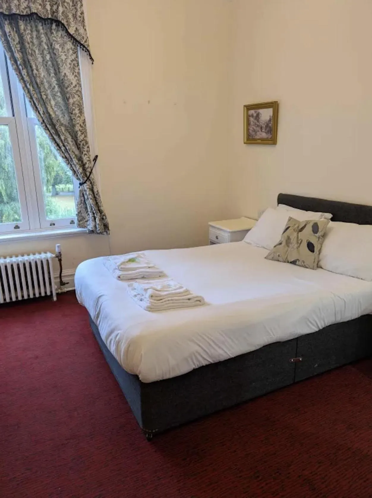 Bed in Northop Hall Country House Hotel