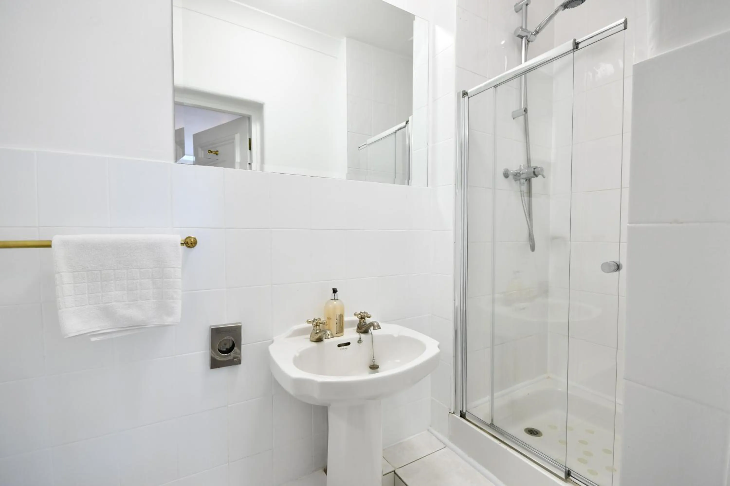 Shower in Northop Hall Country House Hotel