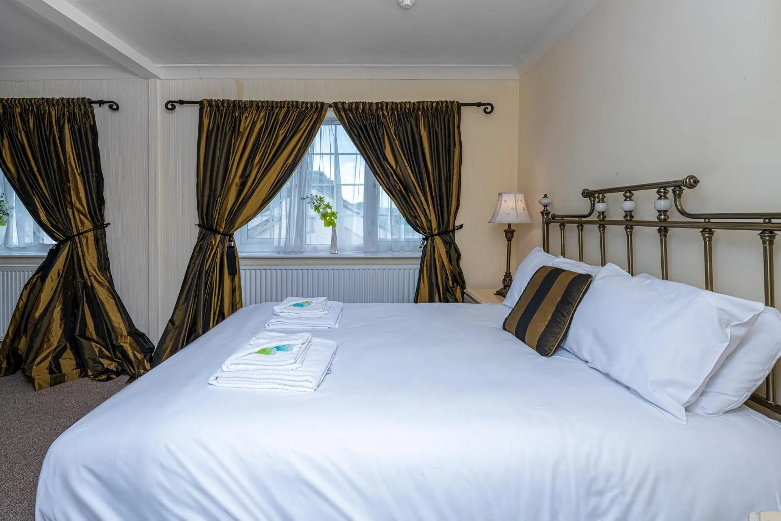 Bed in Northop Hall Country House Hotel