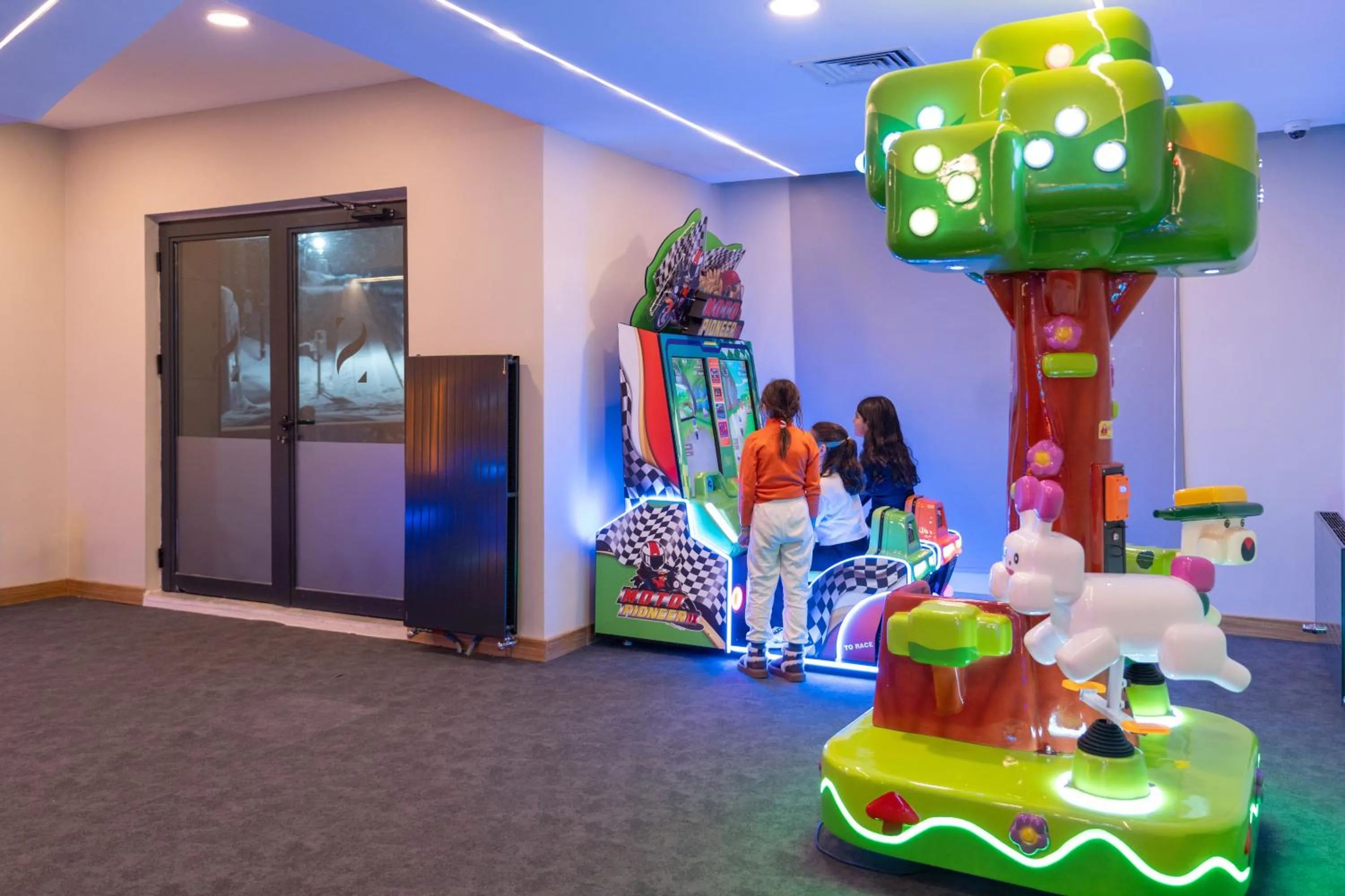 Game Room in SARPİNO MOUNTAİN HOTEL