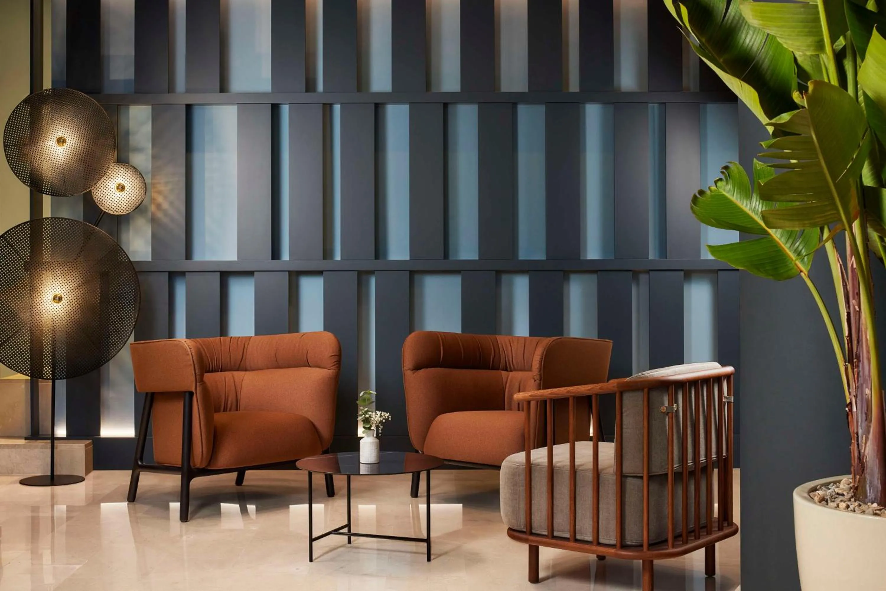 Lobby or reception in NH Alicante