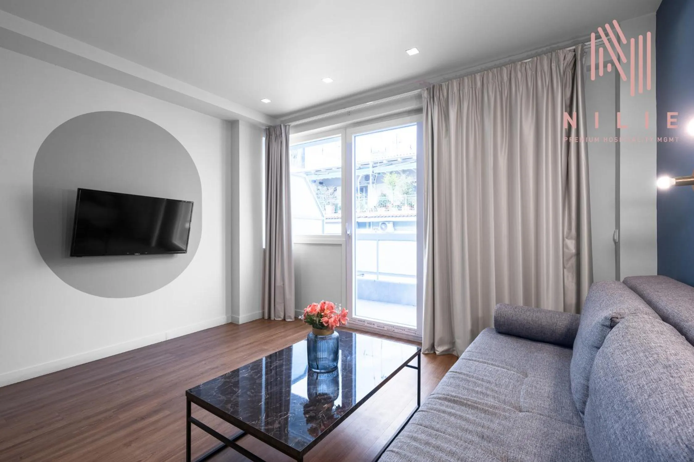 TV and multimedia in Big Apple, Nilie Hospitality MGMT