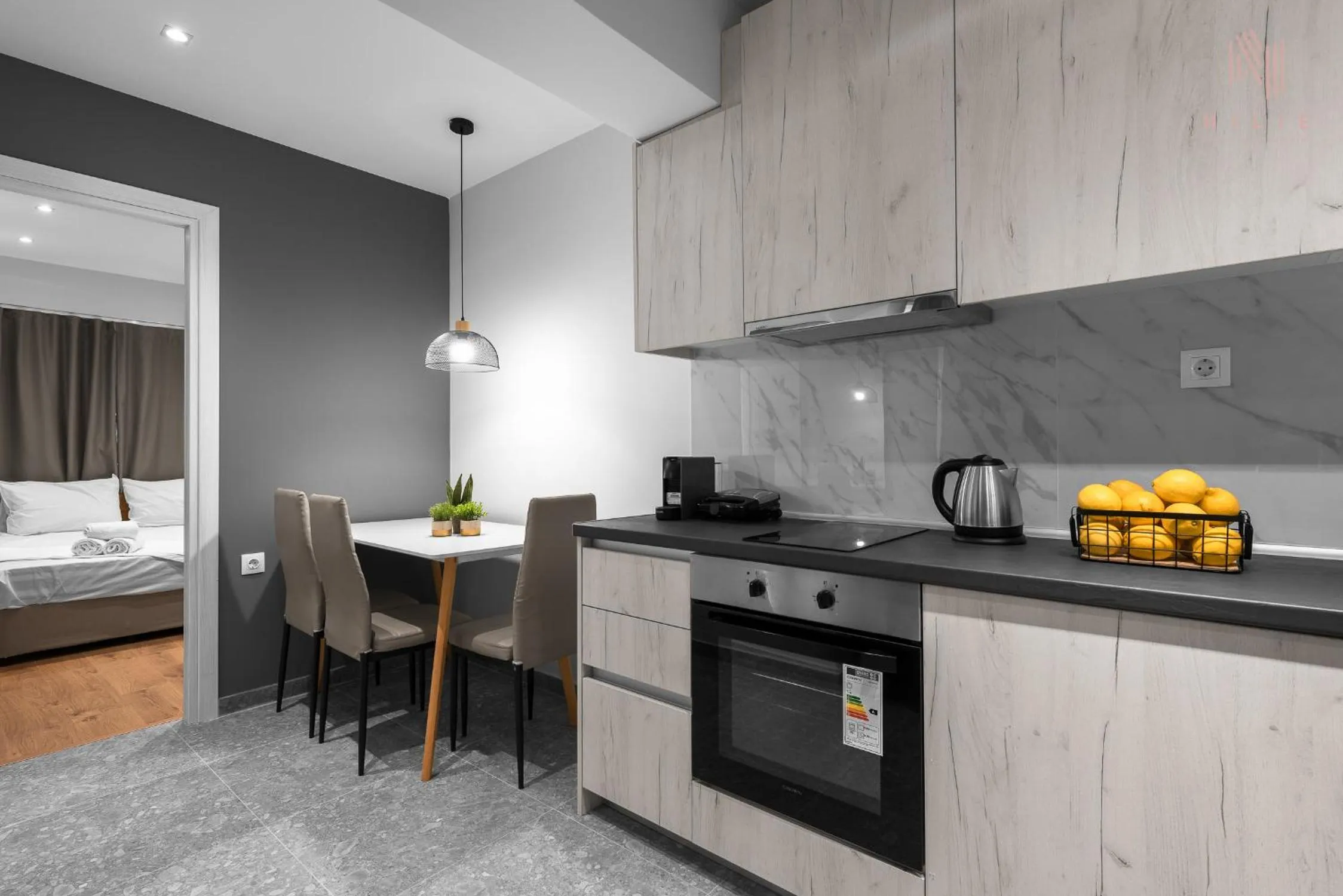 Kitchen or kitchenette in Big Apple, Nilie Hospitality MGMT