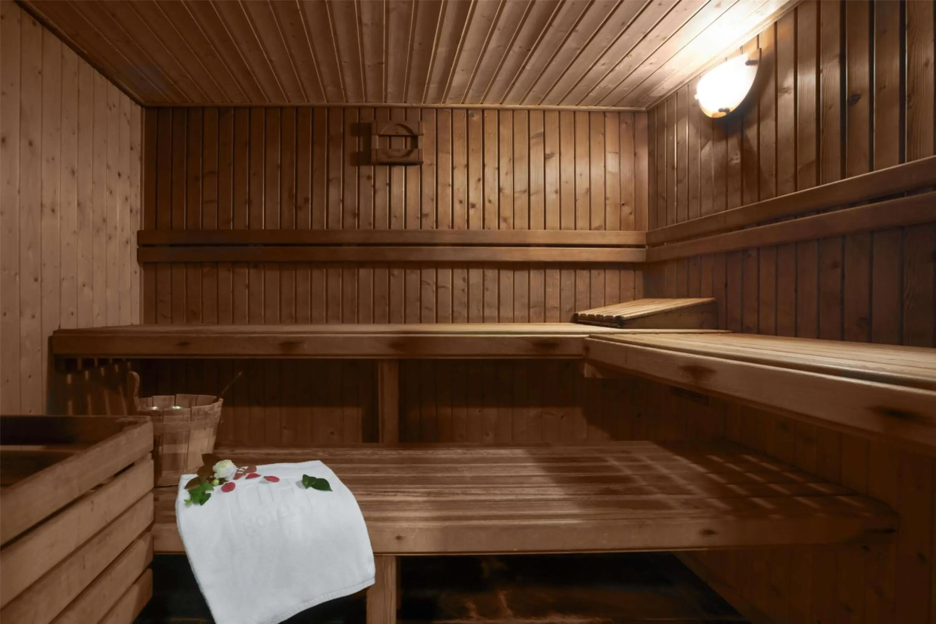 Spa and wellness centre/facilities in NH Collection Santiago de Compostela