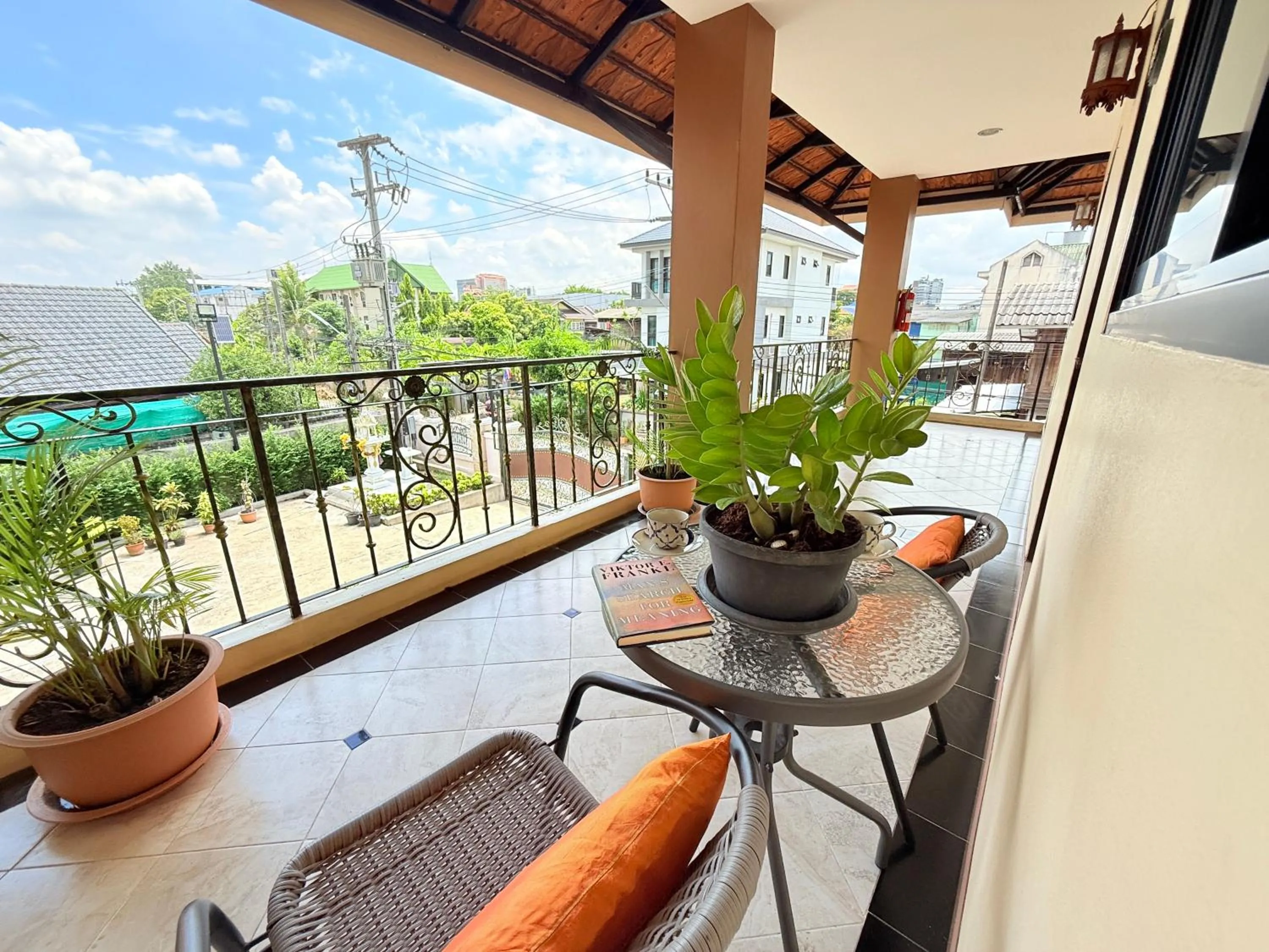 Balcony/Terrace in Laph Kham House