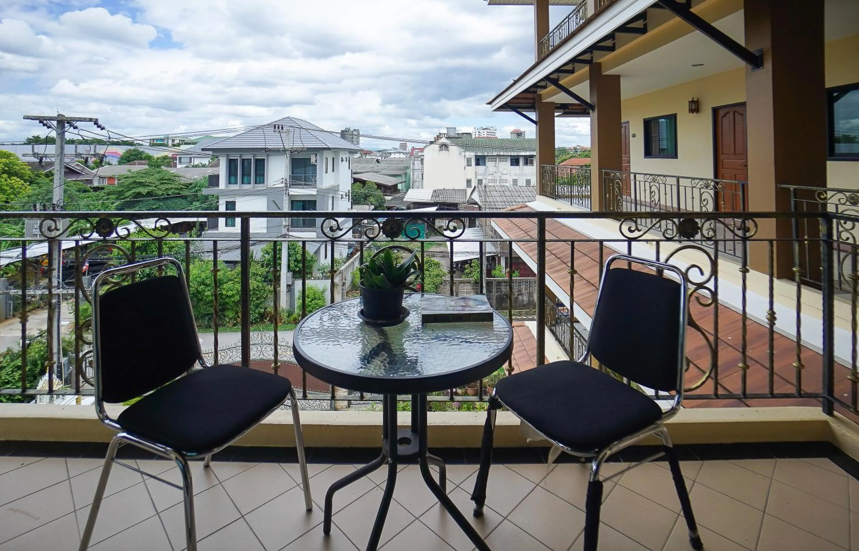Balcony/Terrace in Laph Kham House