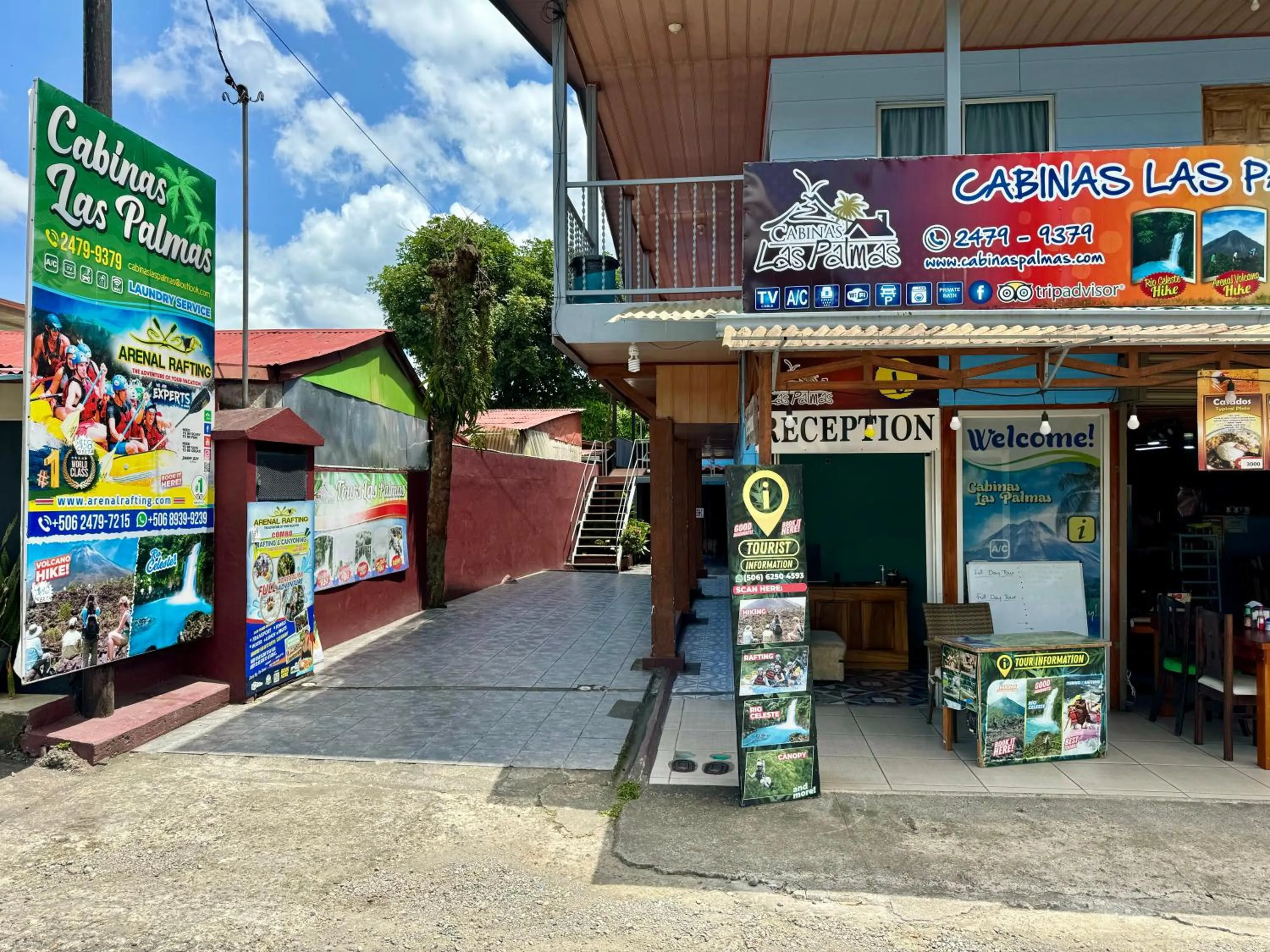 Cabinas Las Palmas del Sol