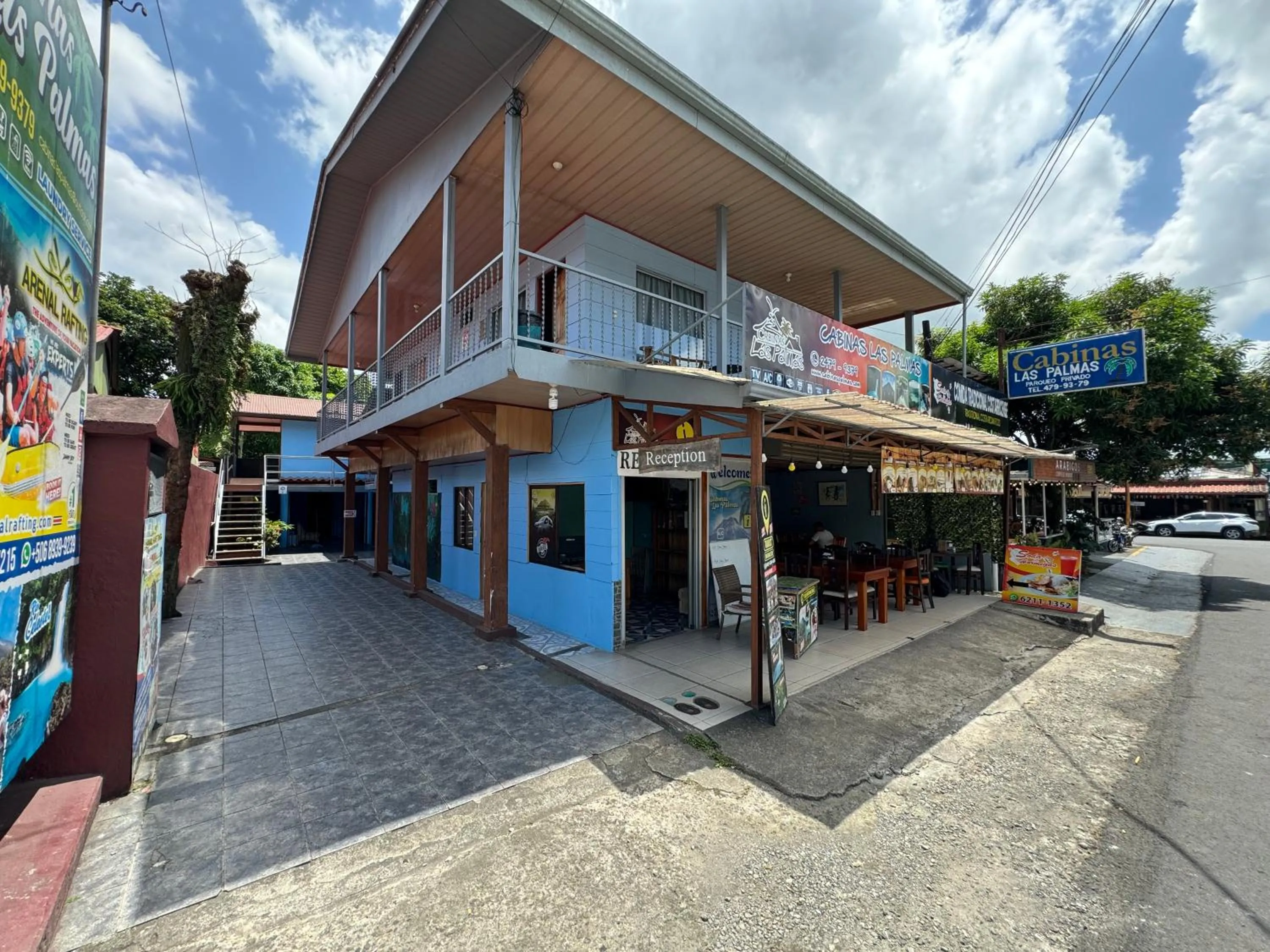 Cabinas Las Palmas del Sol