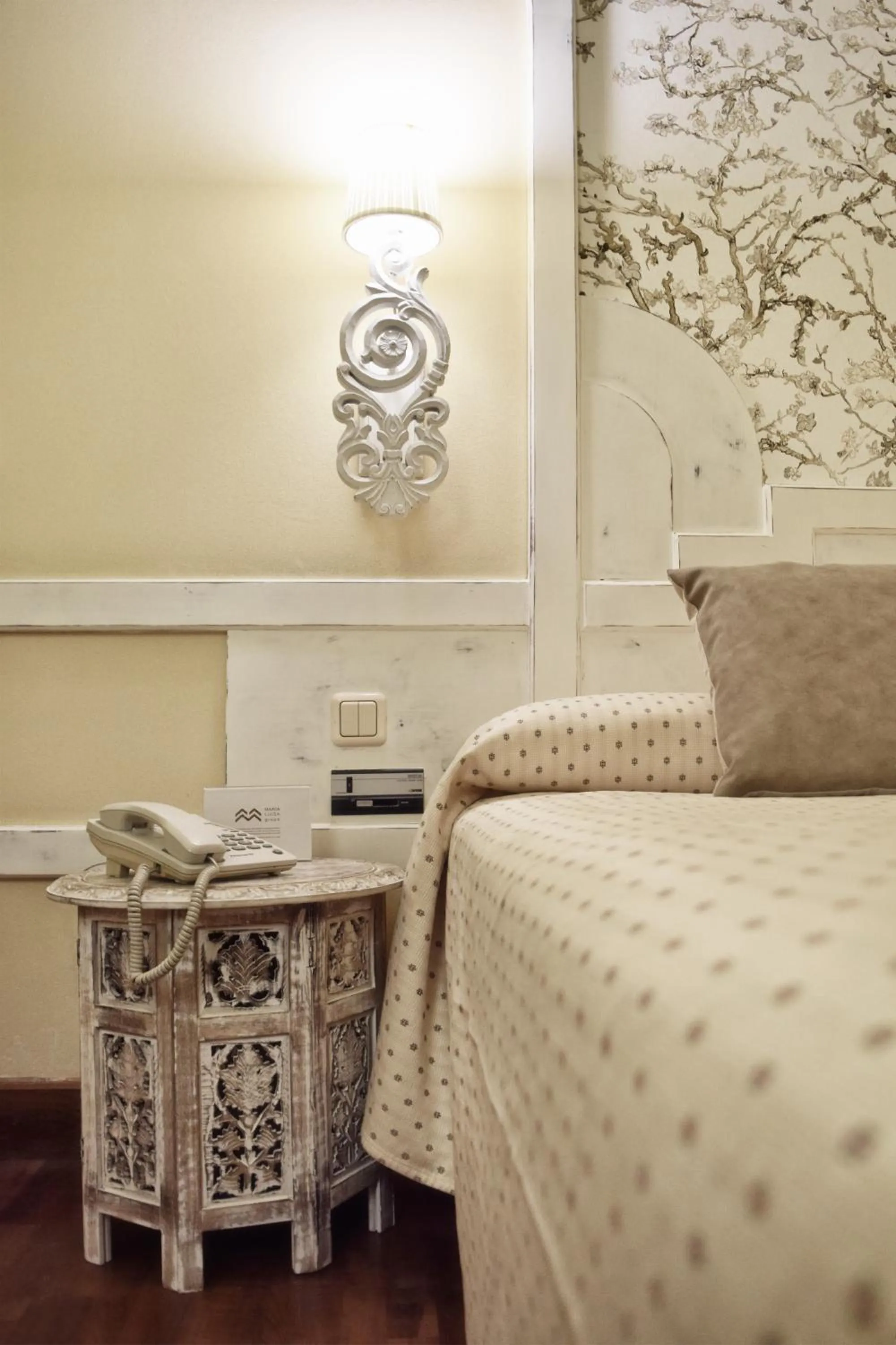 Decorative detail, Bed in Hotel Maria Luisa