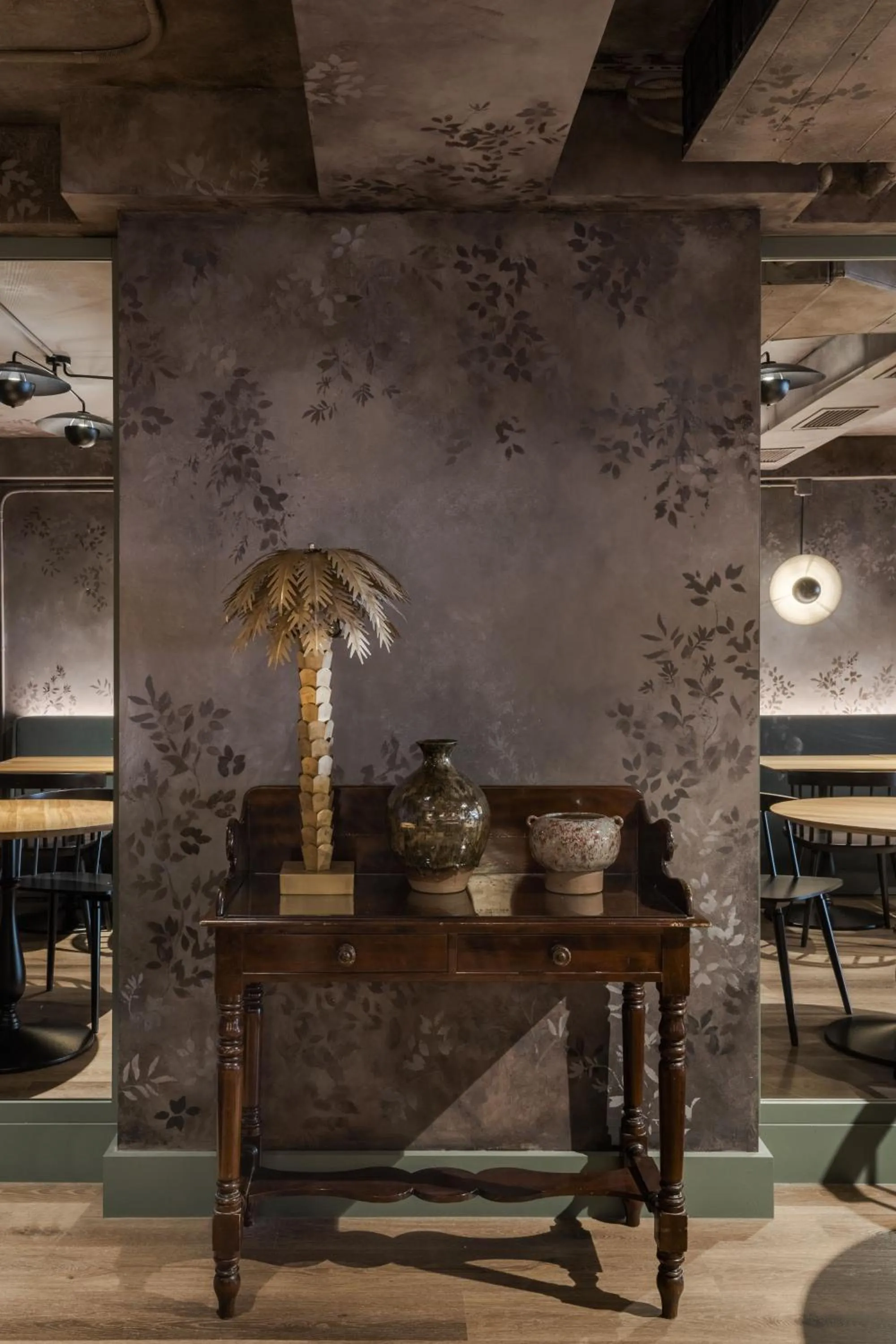 Restaurant/places to eat in RICE Reyes Católicos