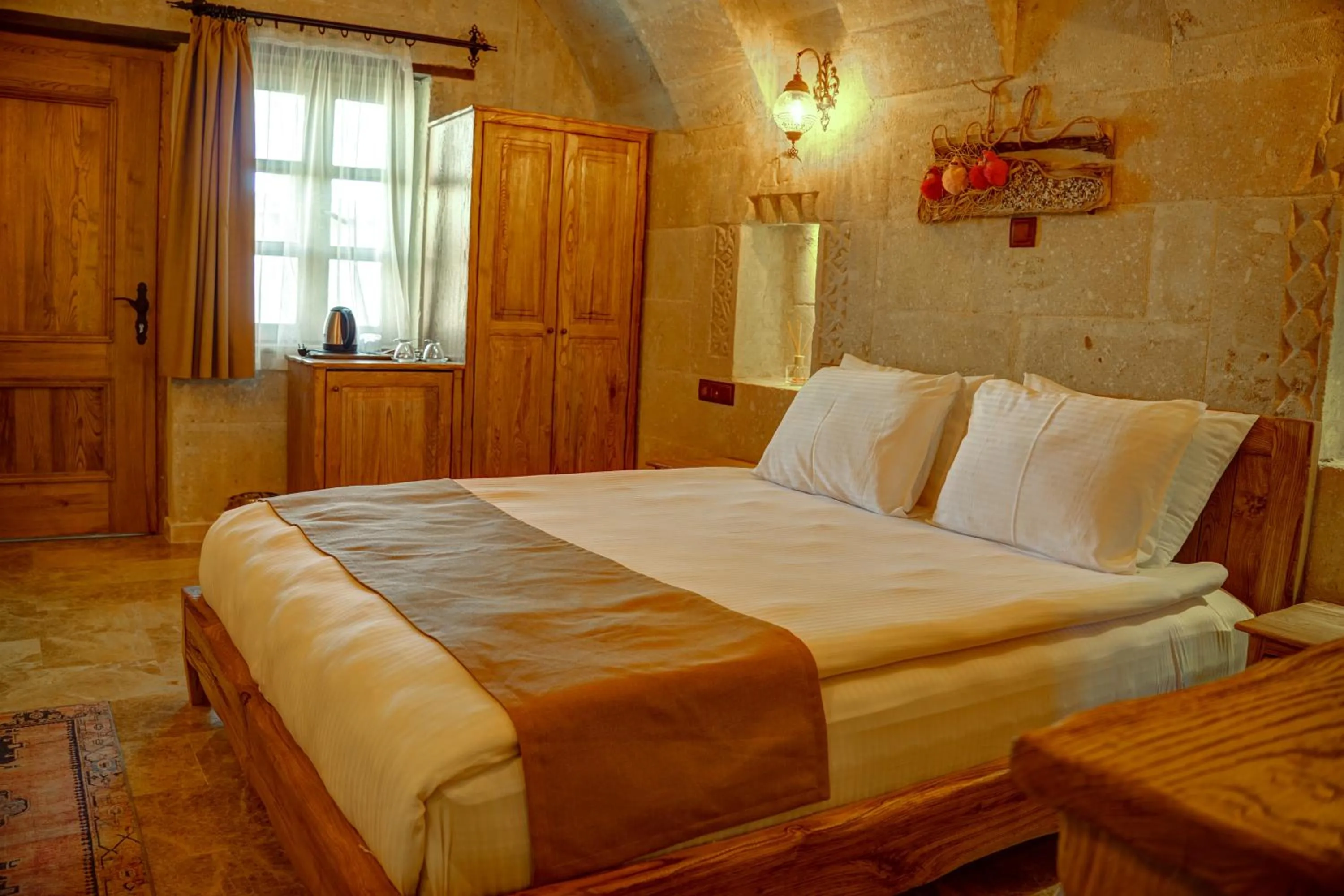 Bed in The Calypso Cave