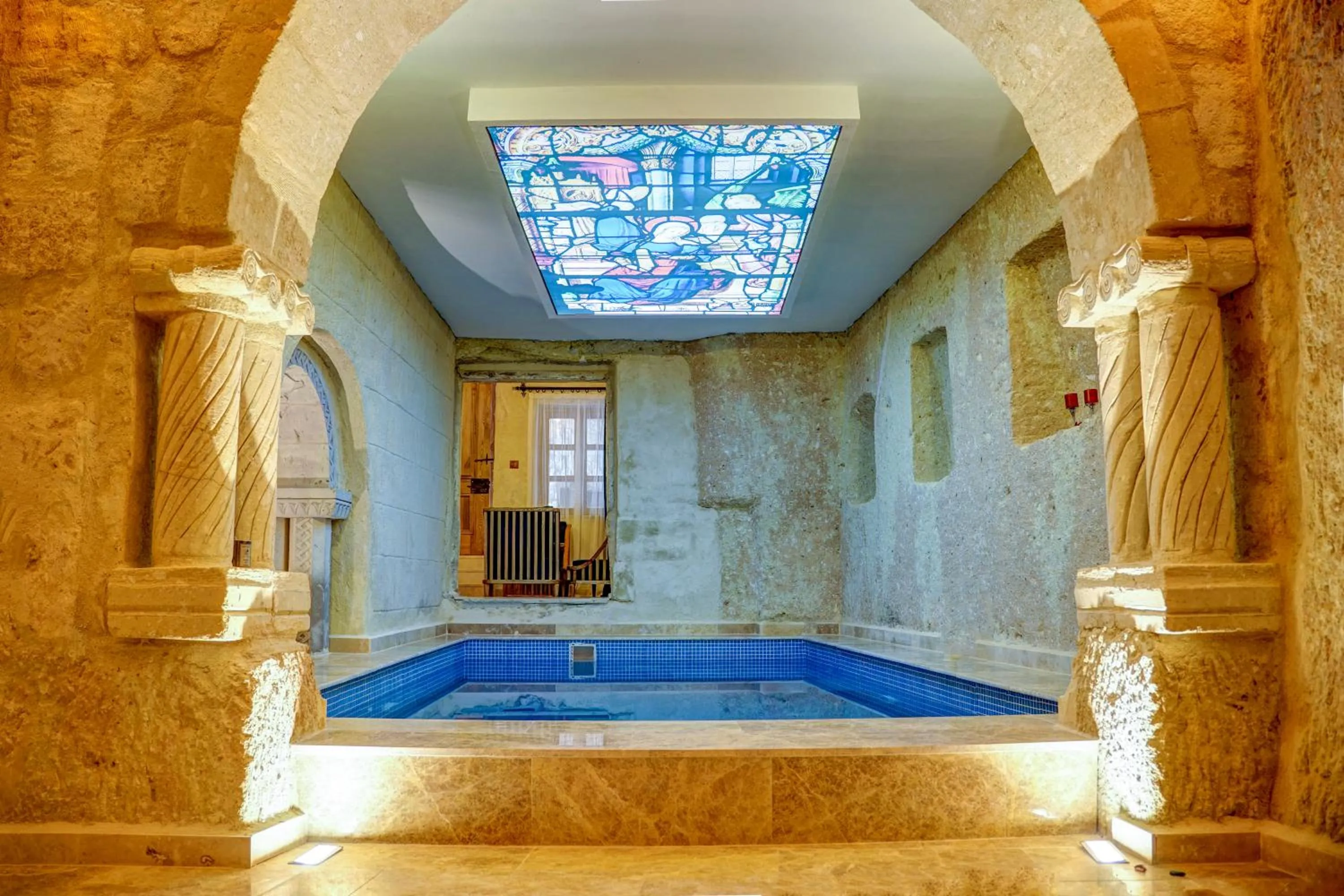 Pool view in The Calypso Cave