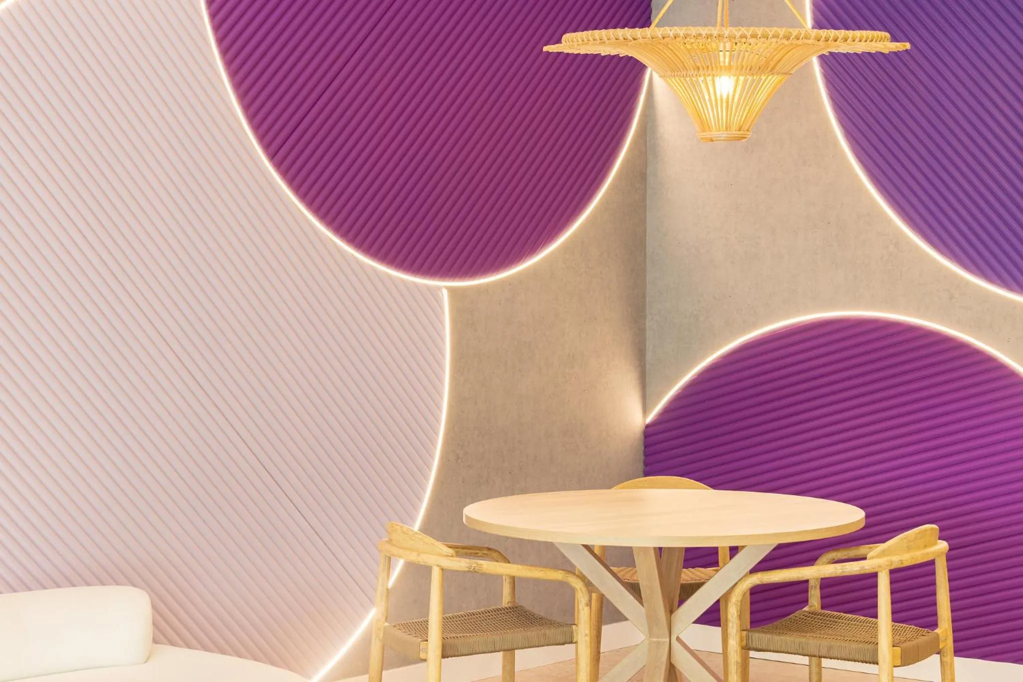 Property building in htop Royal Beach