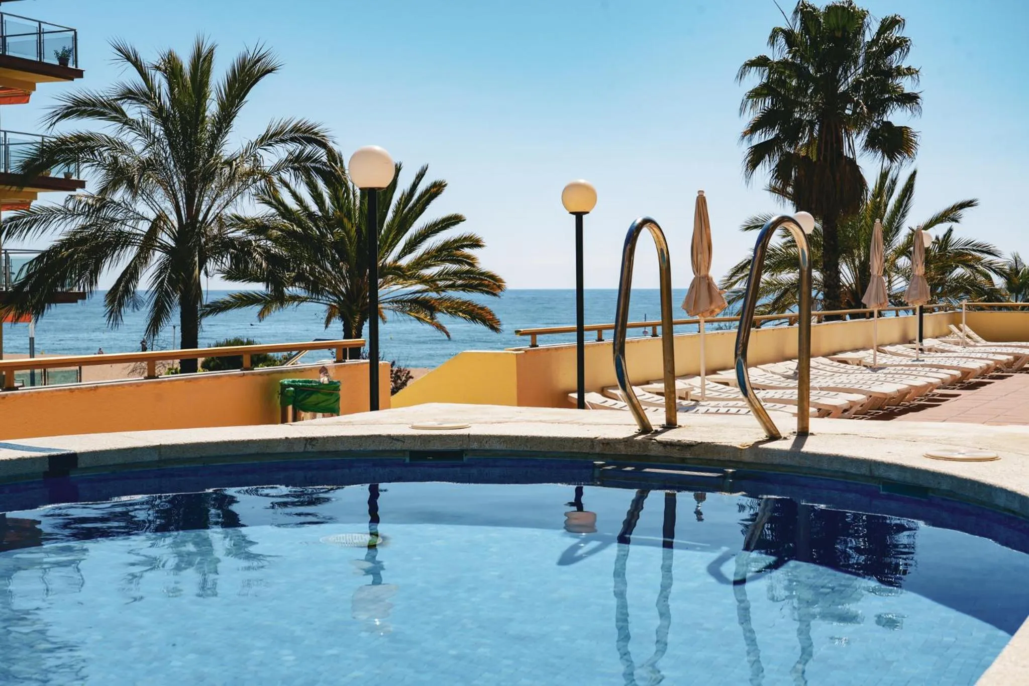 Pool view in htop Royal Sun #htopFun