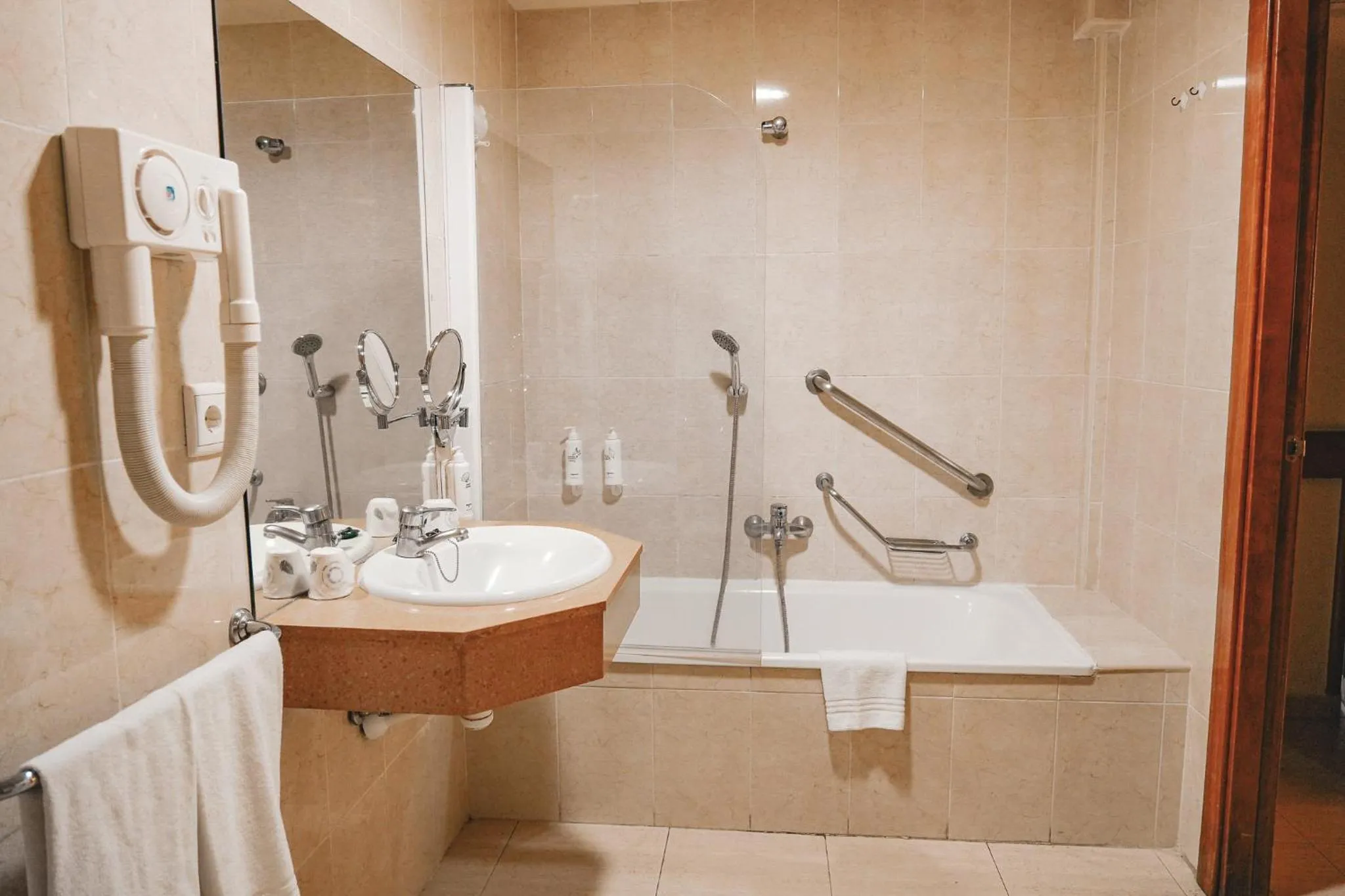 Bathroom in htop Pineda Palace 4Sup - Adults Only #htopBliss