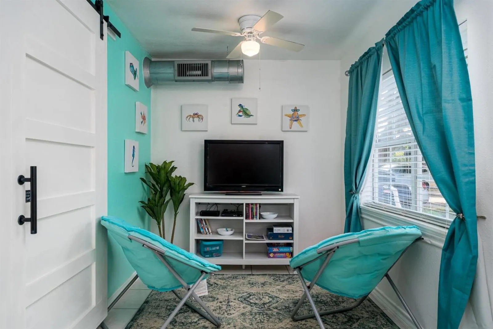 Property building in A Salty Texan - Sun Harbor Cottage #10