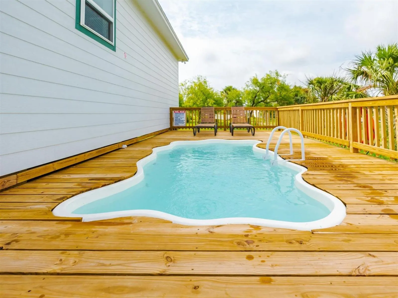 Property building in Anchor House