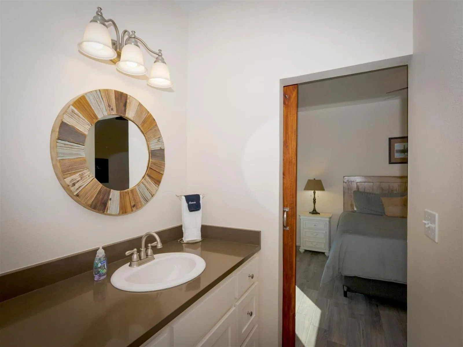 Property building, Bed in Anchor House