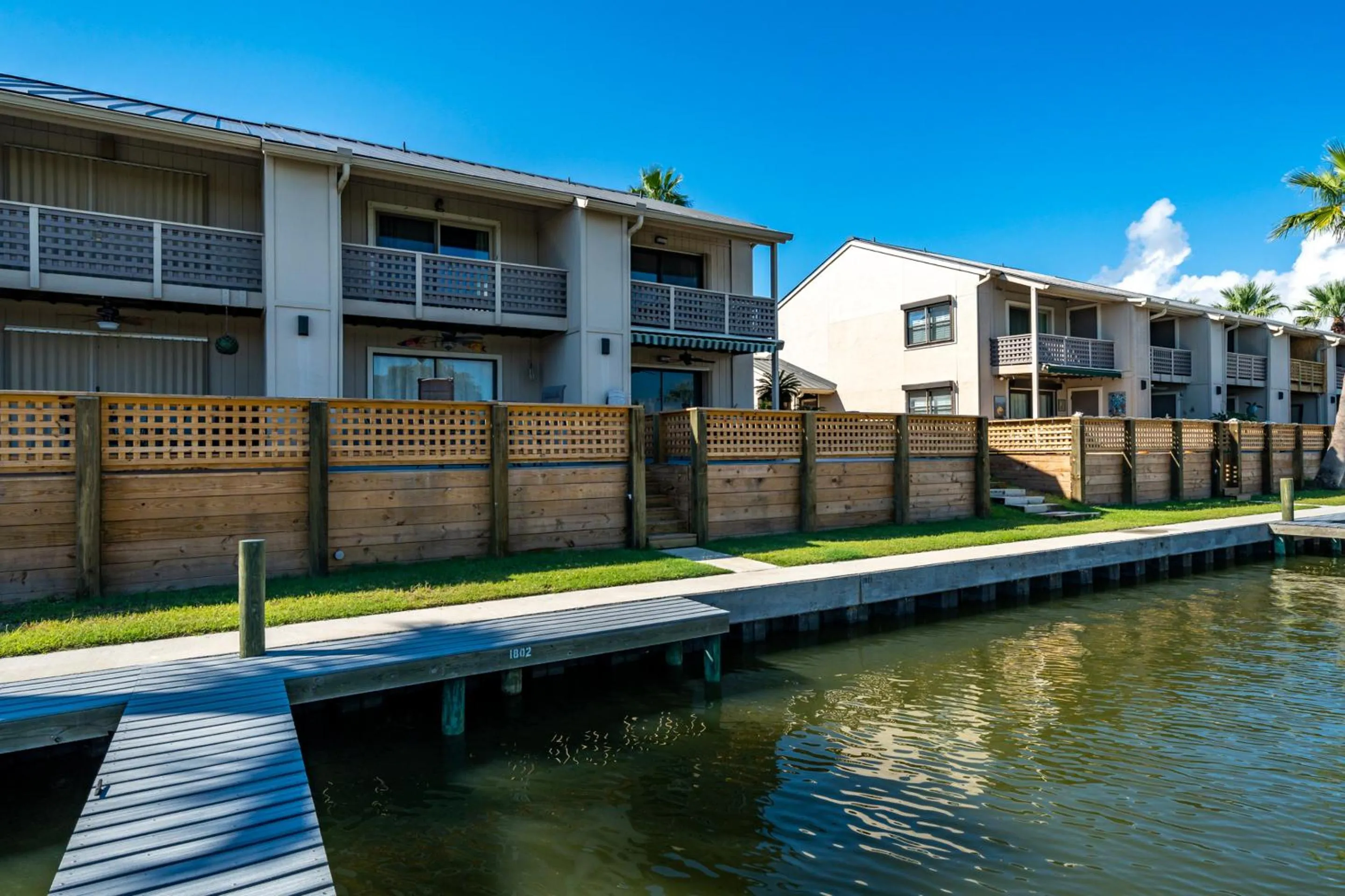 Property building in BoHo by the Bay