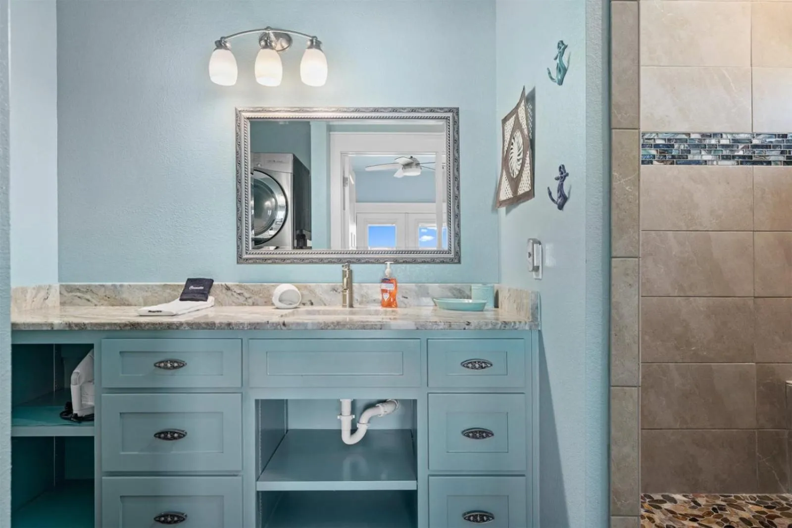 Property building in Bella Costa