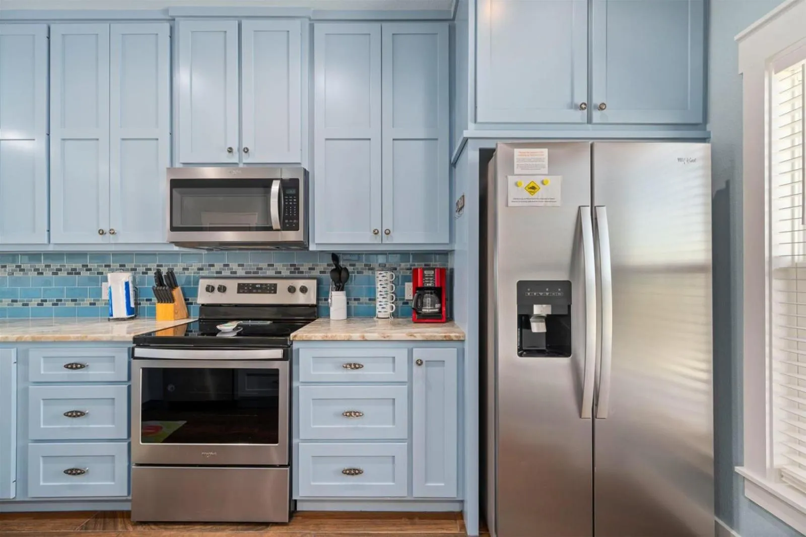 Property building in Bella Costa