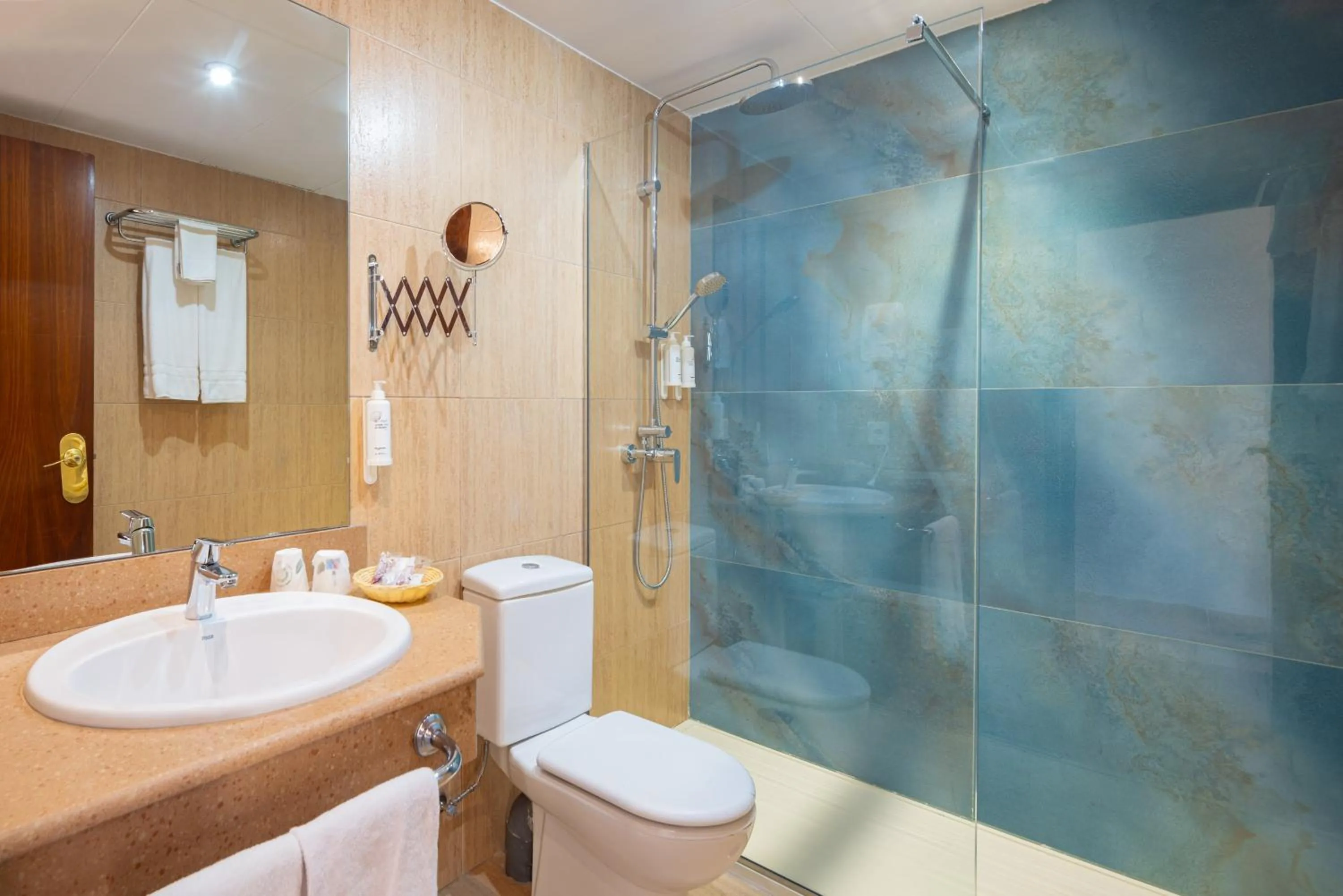 Shower in htop Amaika & SPA 4Sup - Adults Only #htopBliss