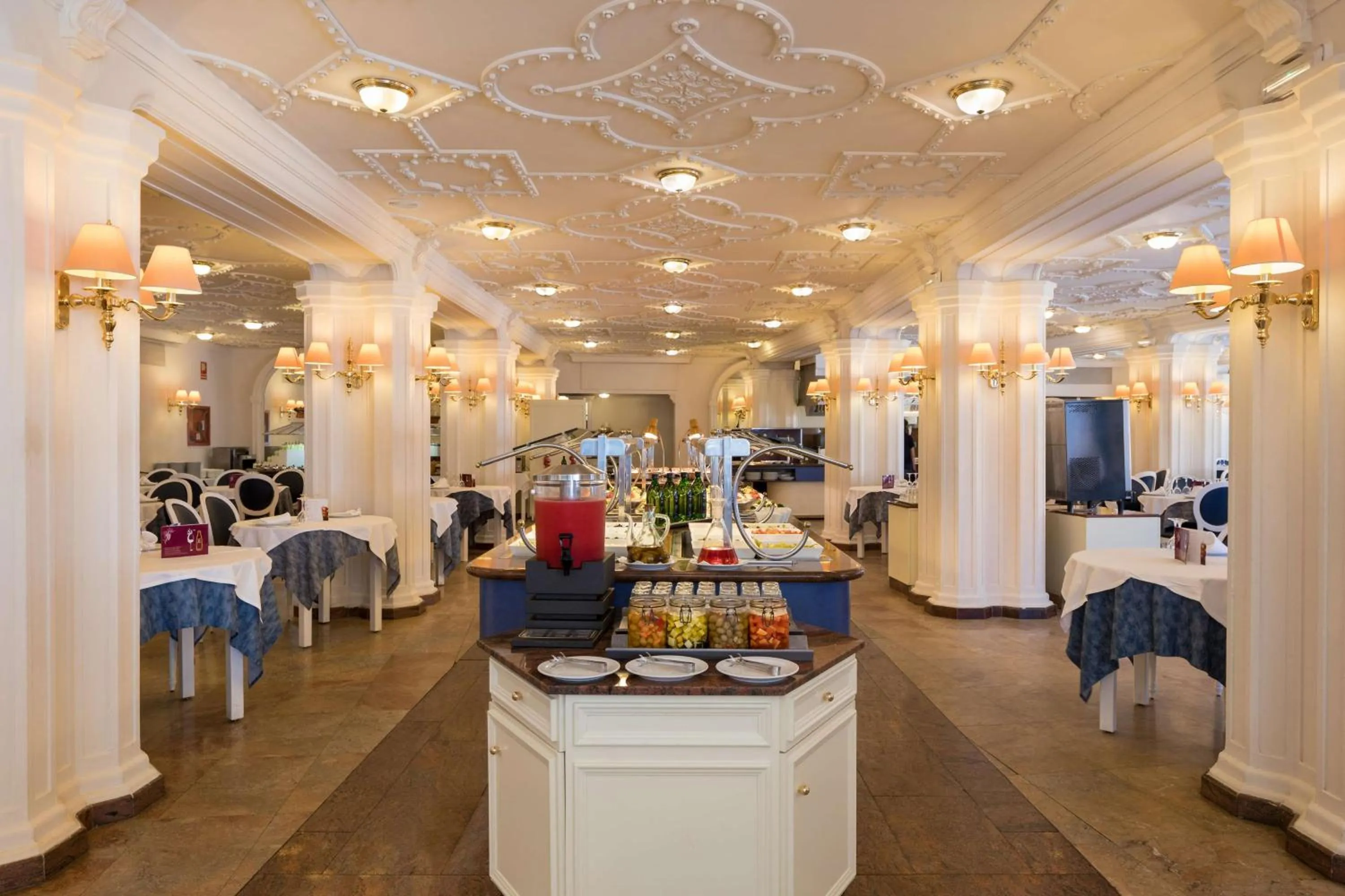 Restaurant/places to eat in htop Amaika & SPA 4Sup - Adults Only #htopBliss